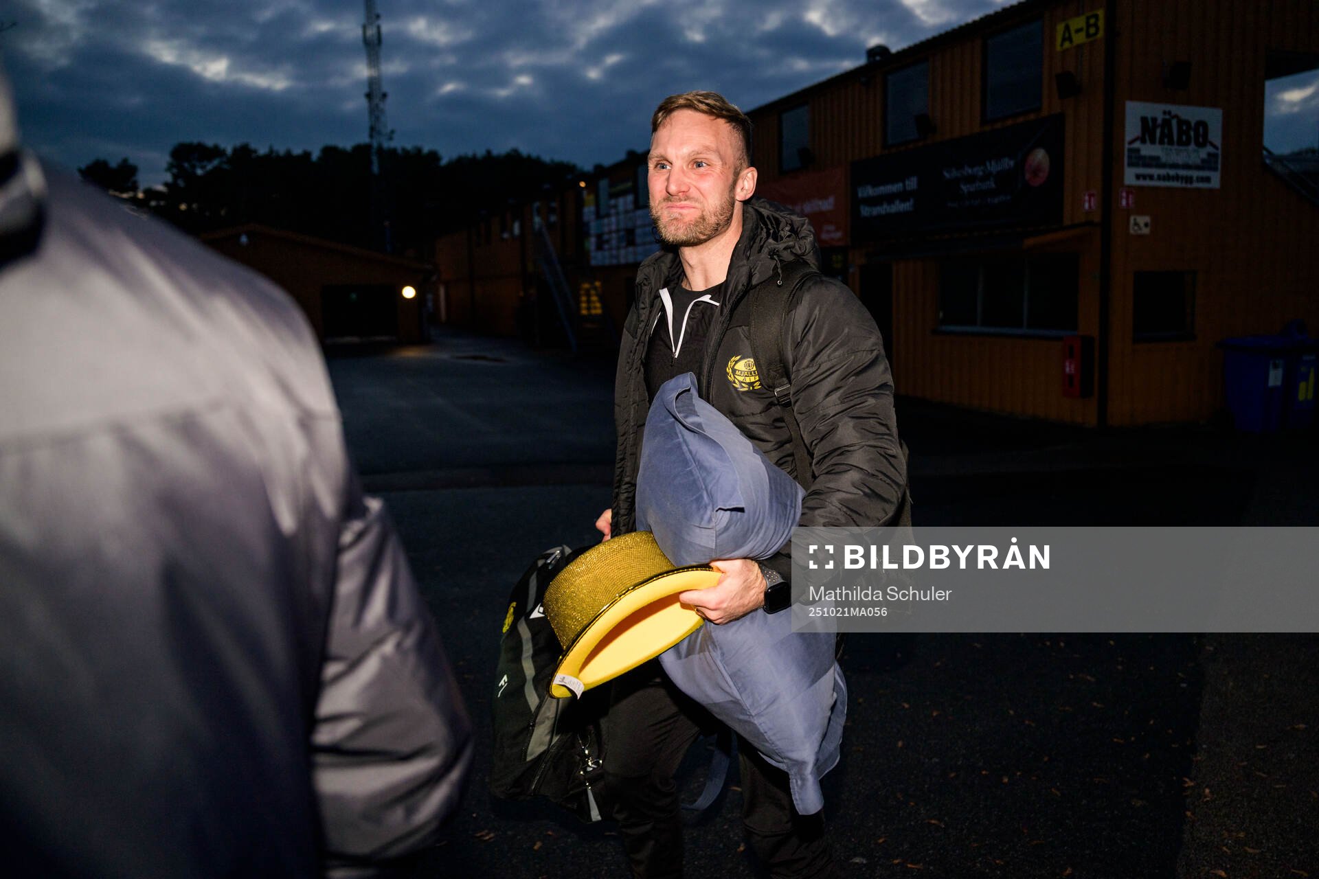 Mjällbys fysioterapeut Filip Lundgårdh när laget