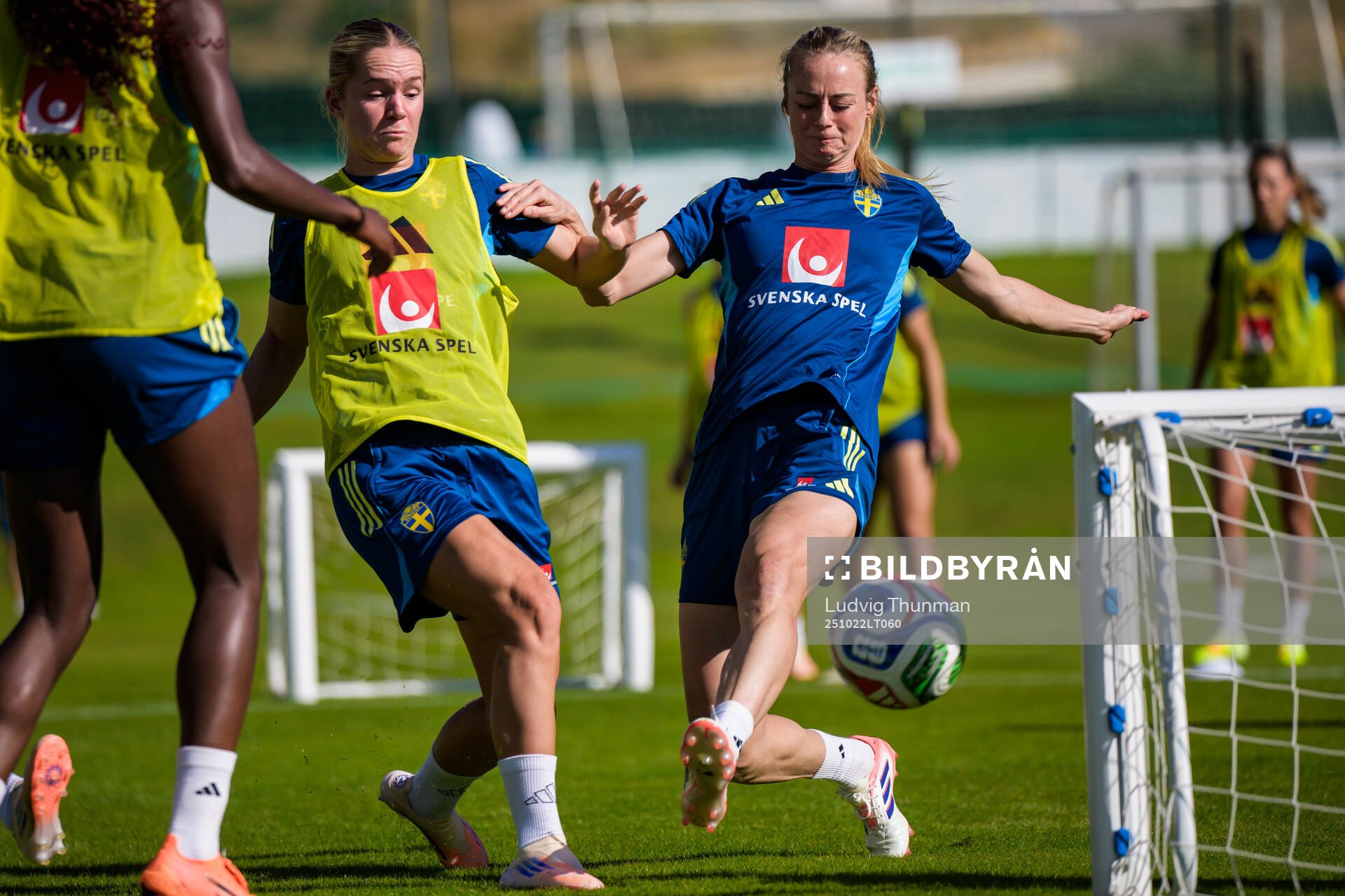 Hanna Lundkvist och Amanda Ilestedt of the Swedish women's