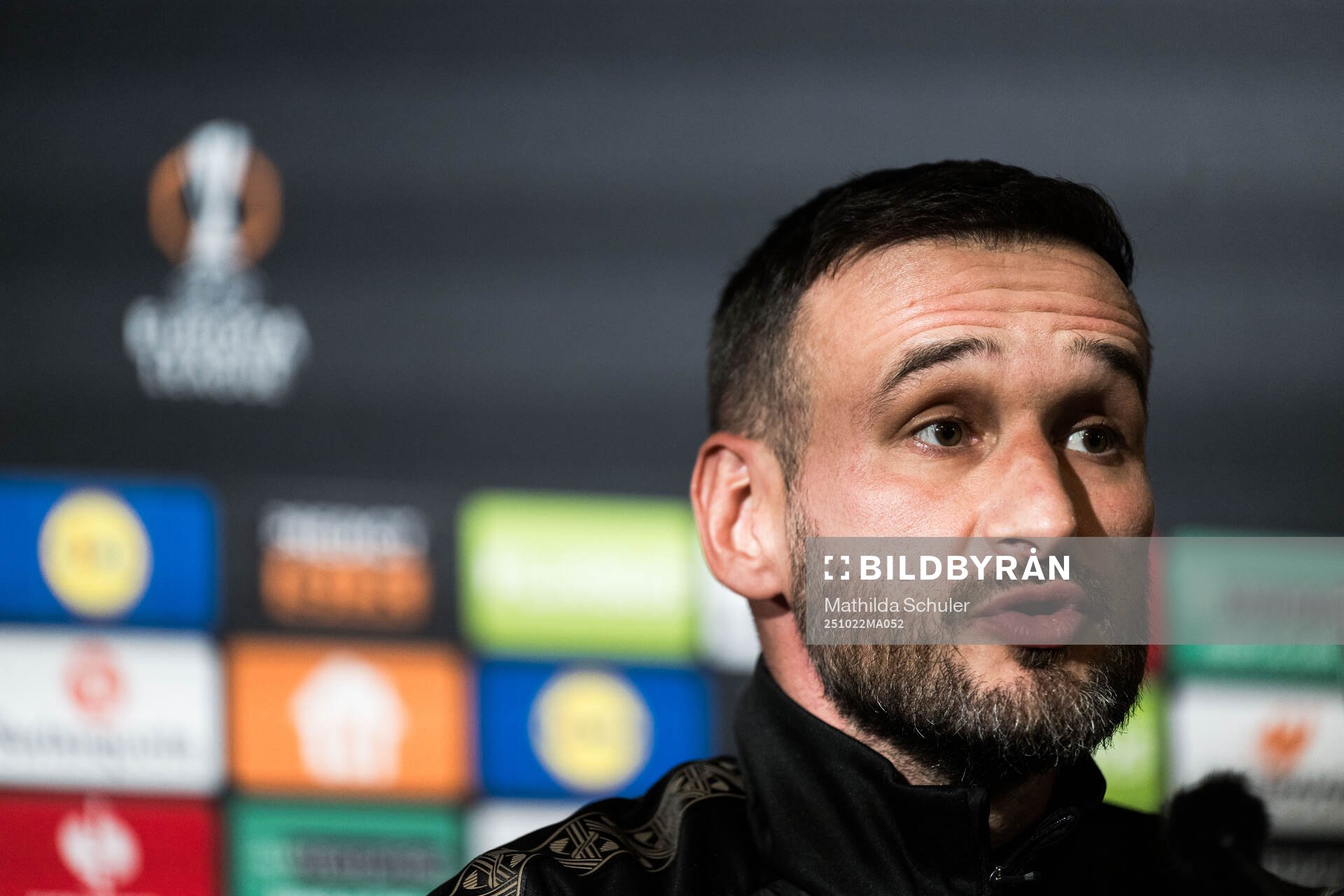 Head coach Anes Mravac