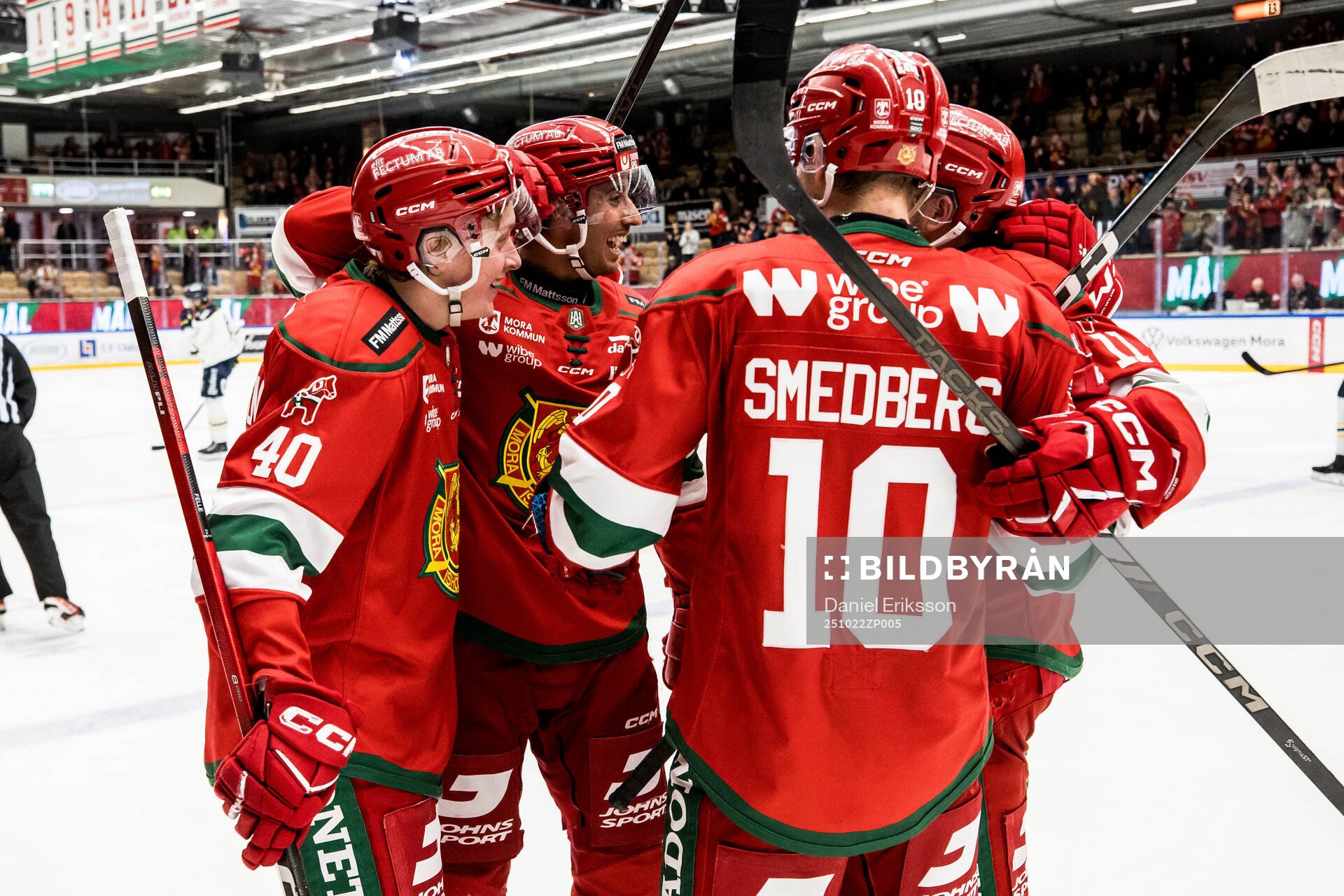 Moras Marcus Karlström jublar
