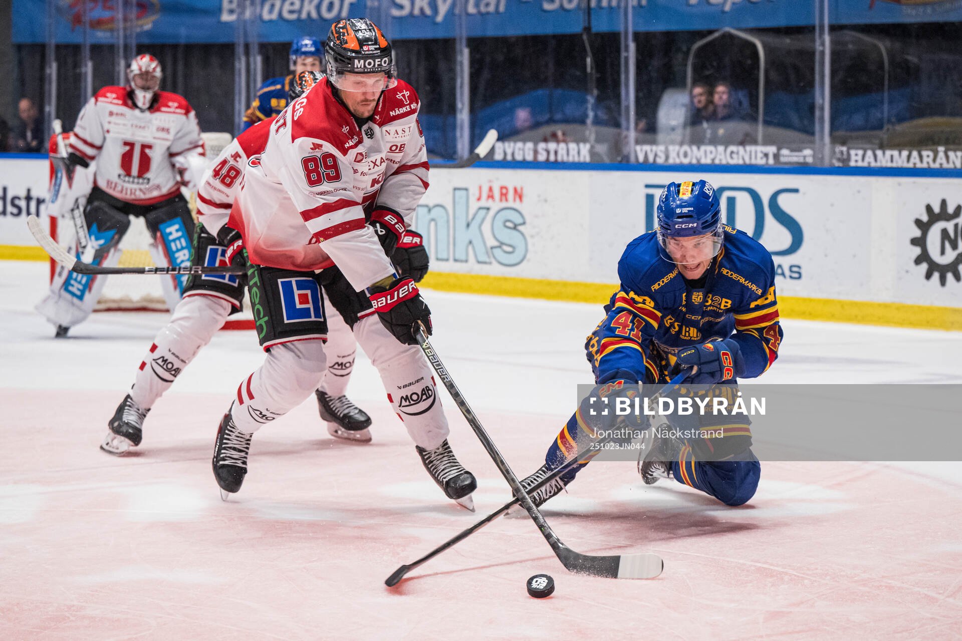 Örebros Patrik Karlkvist och Djurgårdens Arvid Costmar