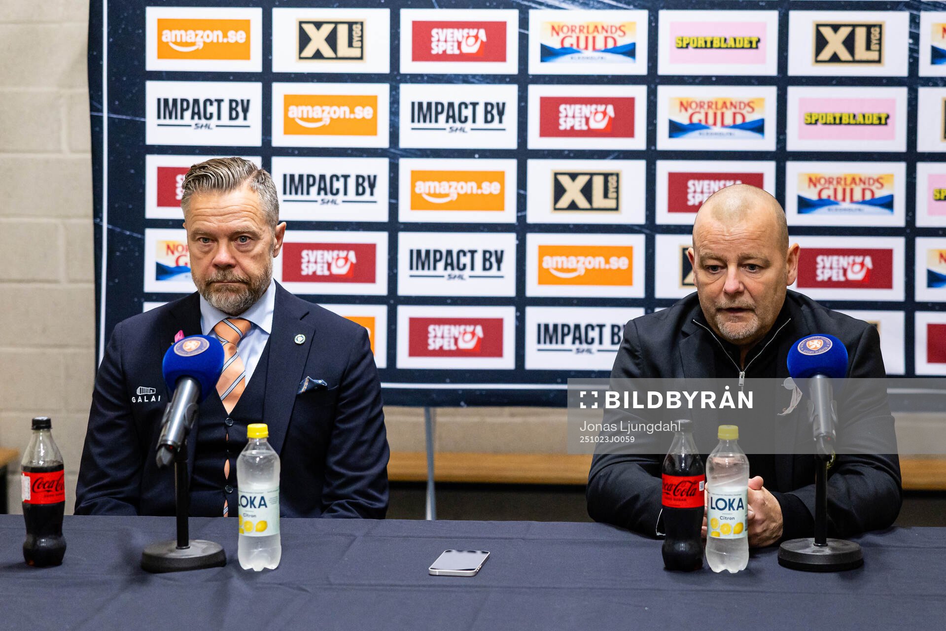 Växjös assisterande tränare Fredrik Hellgren och Brynäs