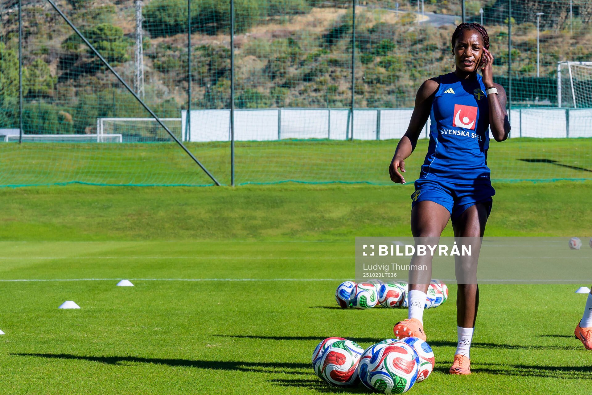 Evelyn Ijeh of the Swedish women's national football team