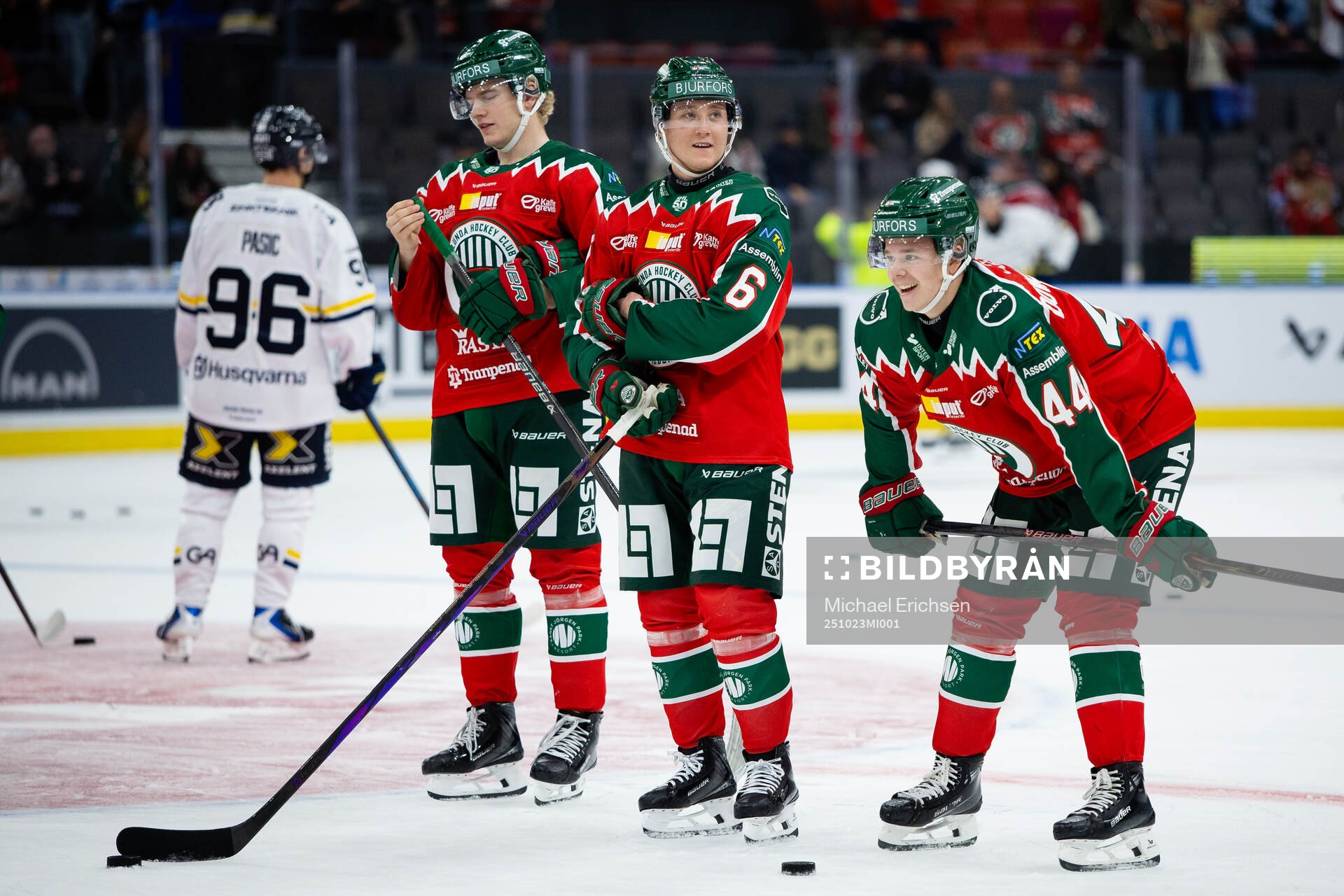 Frölundas Theodor Niederbach, Filip Hasa och Noah Dower