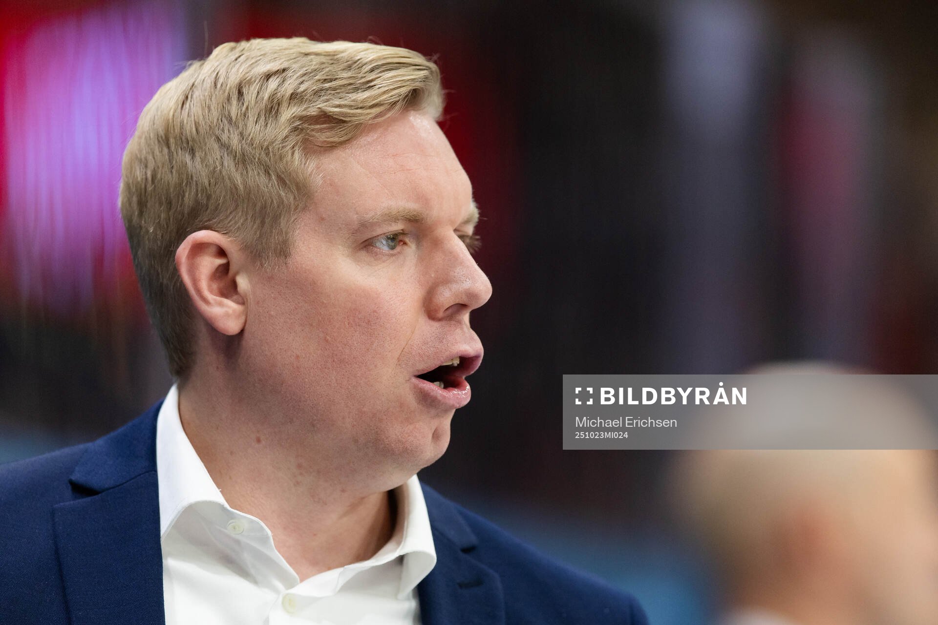 HV71s tränare Anton Blomqvist