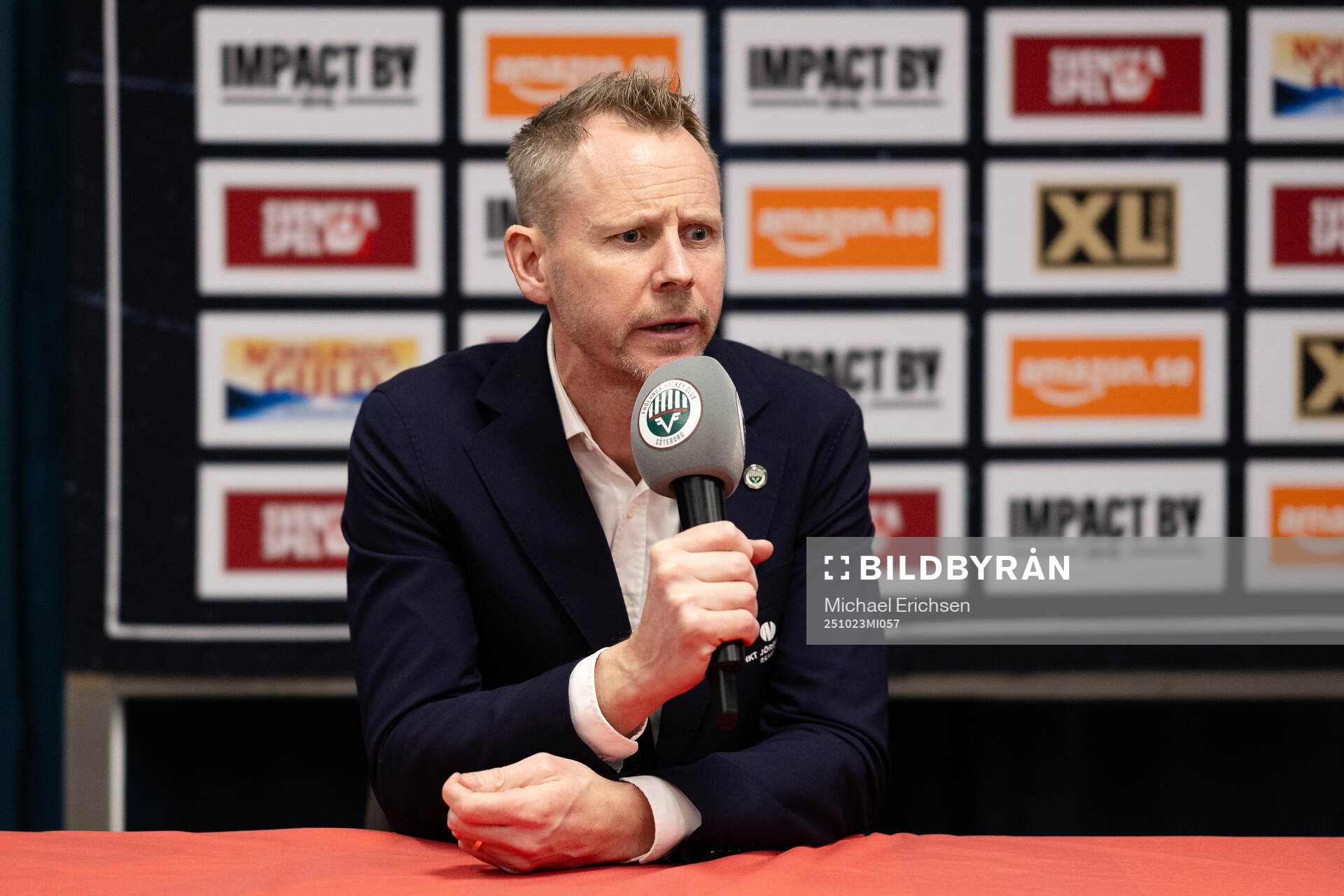 Frölundas tränare Robert Ohlsson på presskonferensen