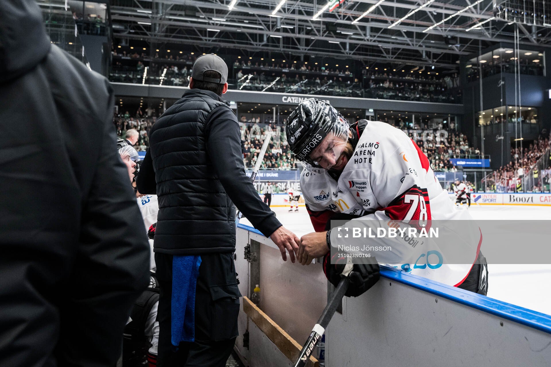 Malmö Redhawks Robin Hanzl har ont