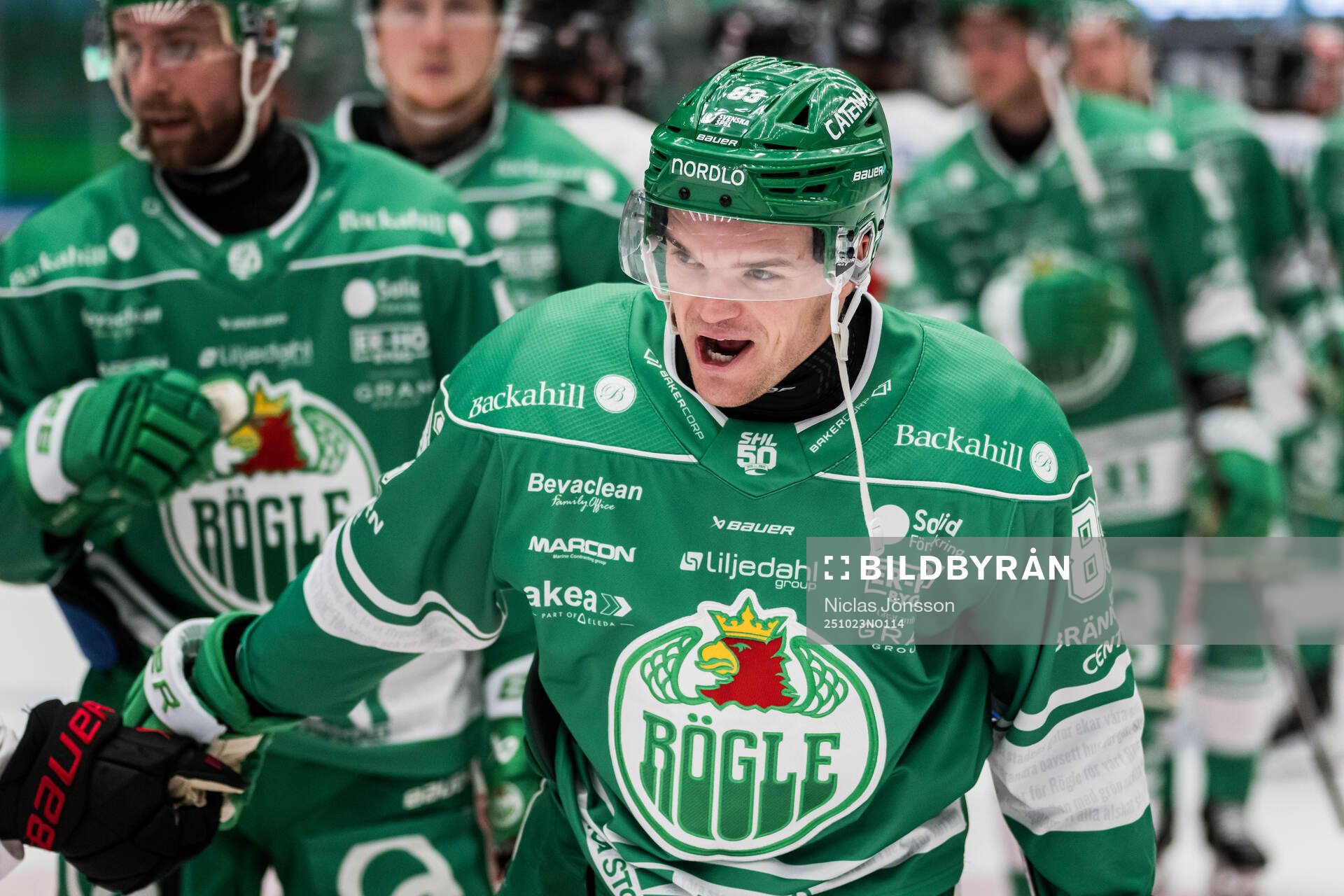 Rögles Karson Kuhlman jublar