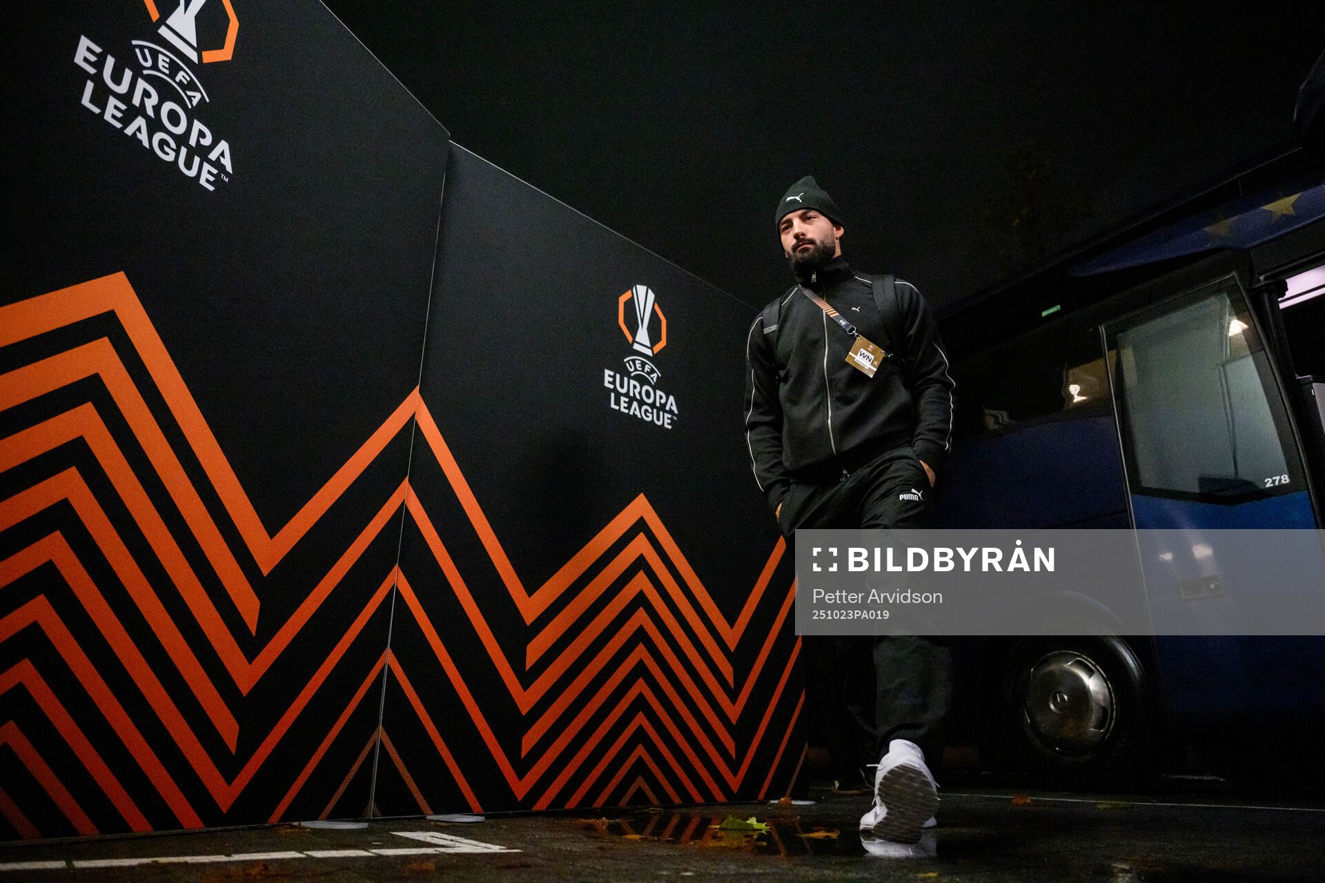 Sead Haksabanovic of Malmö FF arrives at the stadium