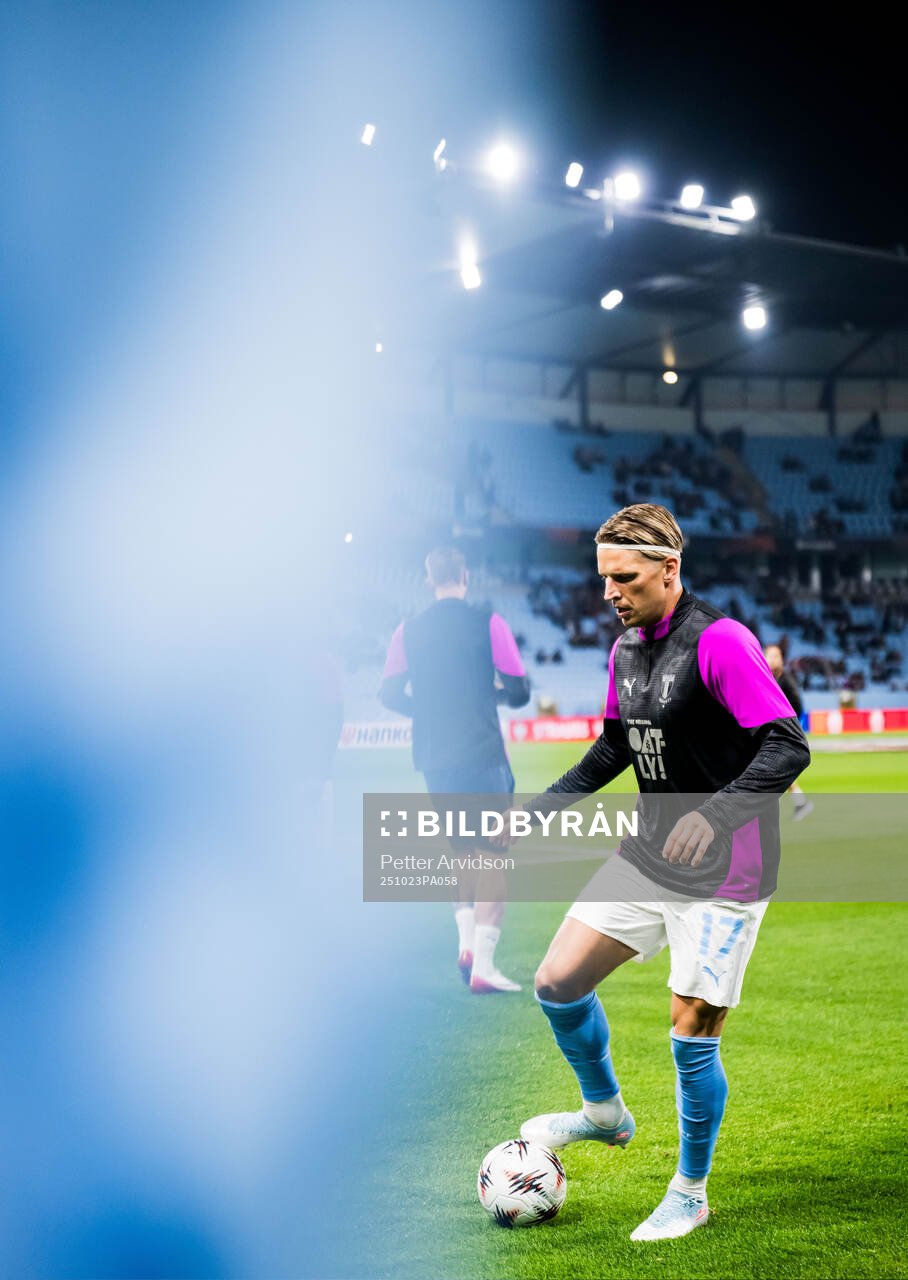 Jens Stryger Larsen of Malmö FF