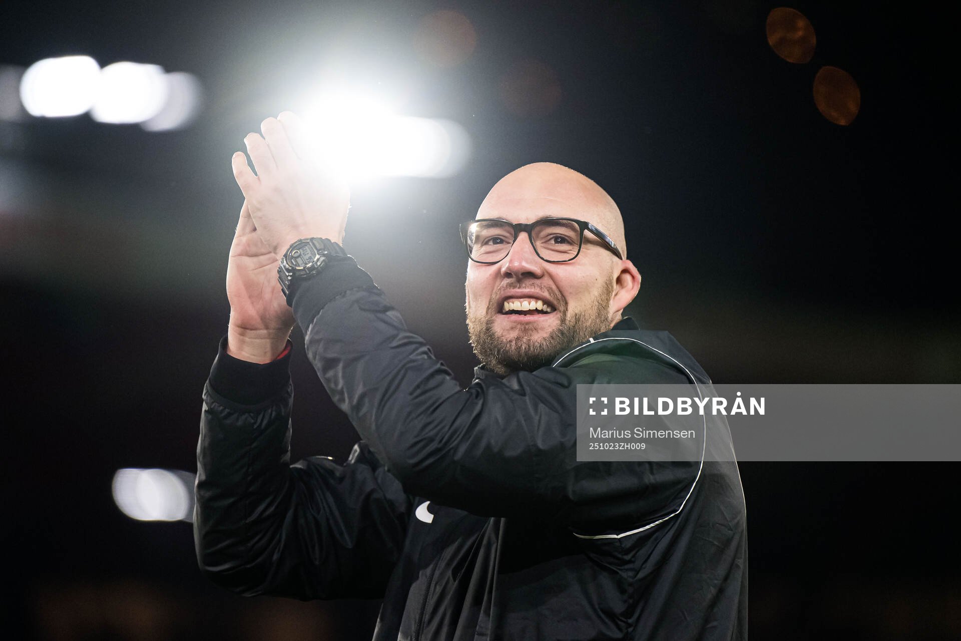 Assistent coach Jonathan Hartmann of Brann celebrates