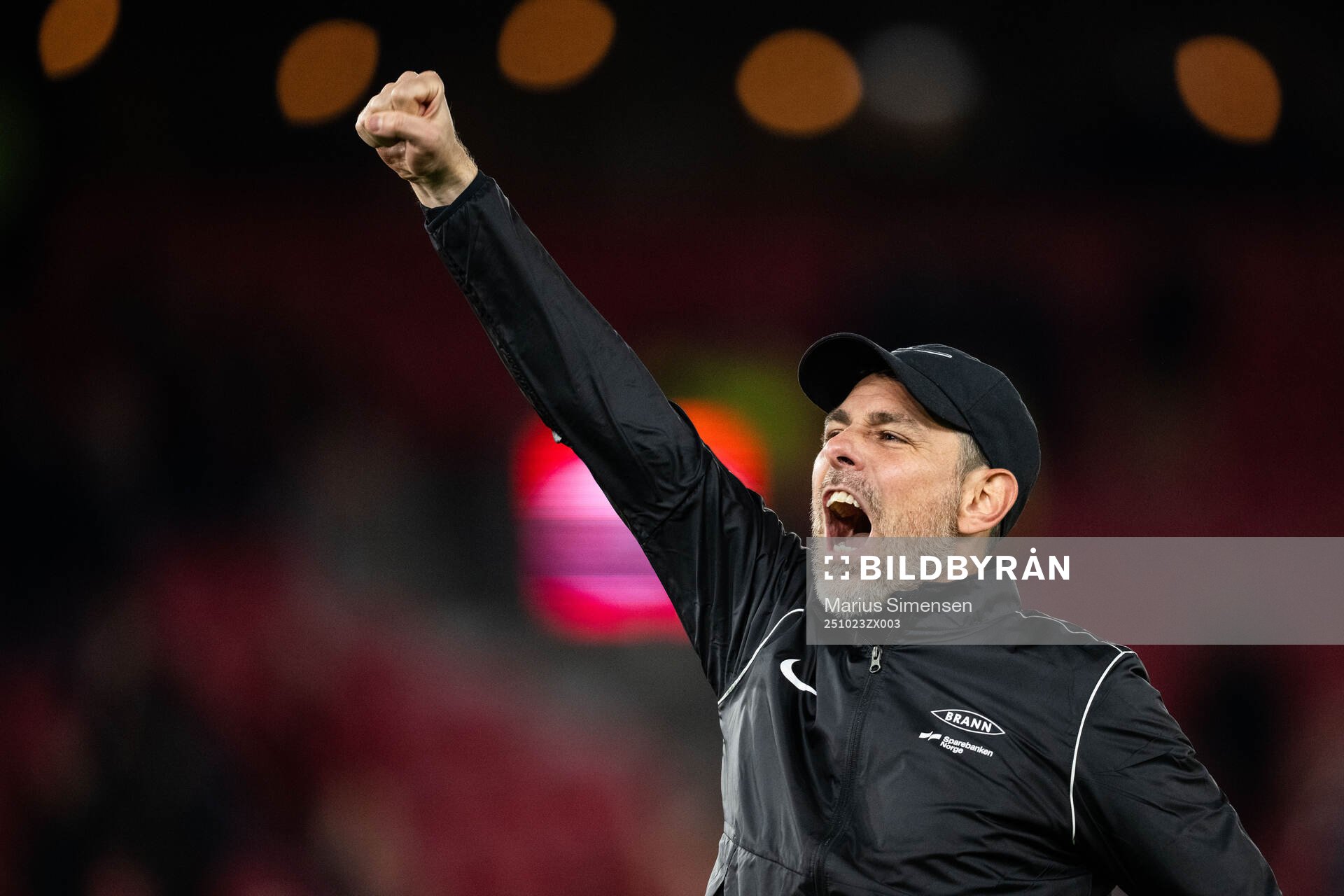 Head coach Freyr Alexandersson of Brann celebrates