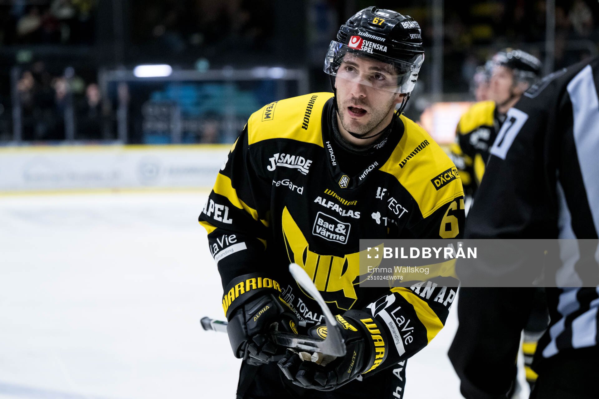 Västerås Konstantin Komarek jublar