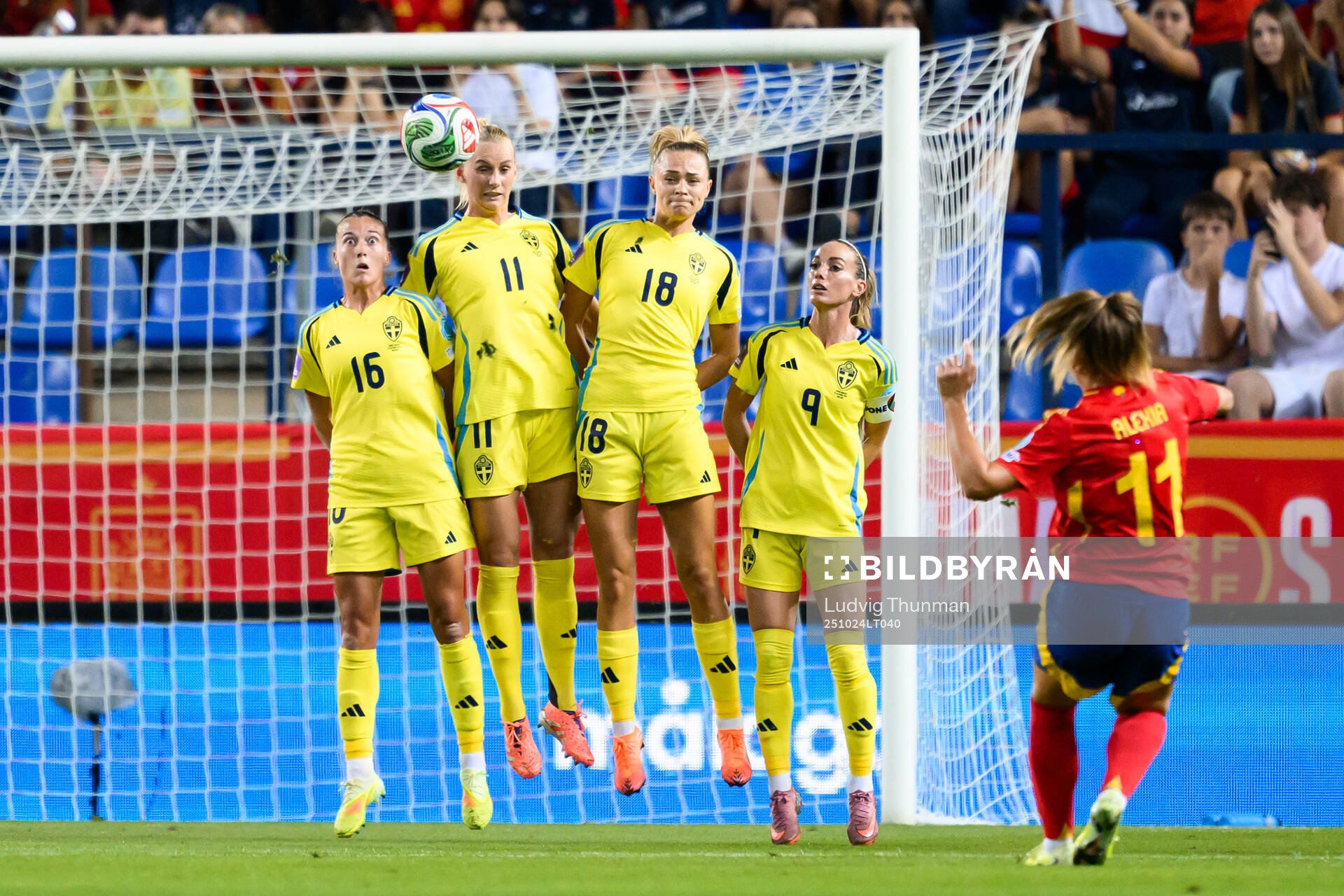 Alexia Putellas of Spain scores the 1-0 goal