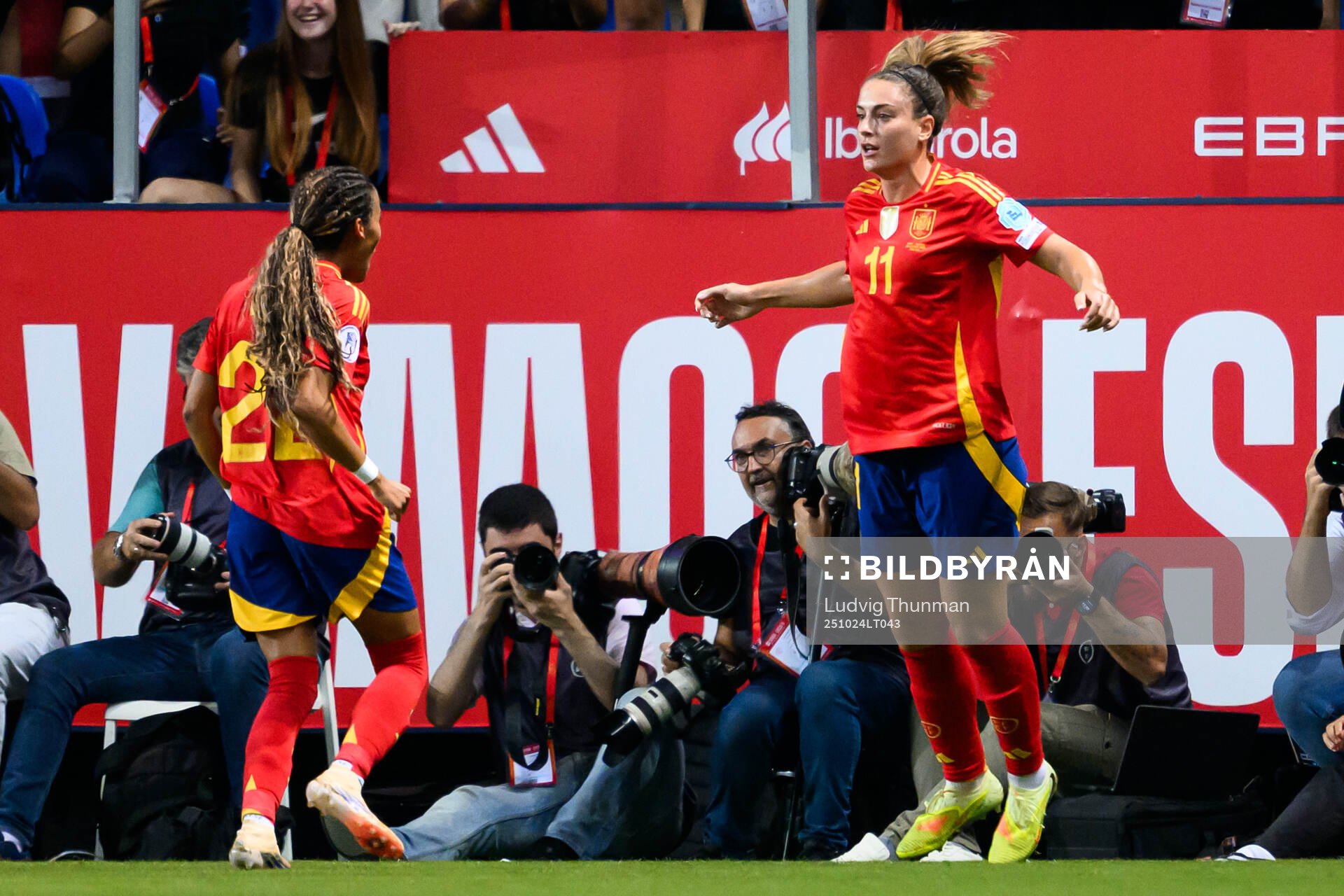 Alexia Putellas of Spain celebrates