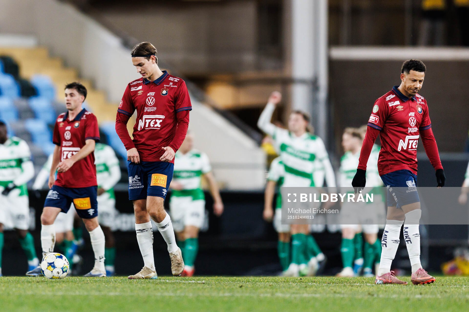Örgrytes Noah Christoffersson och Tobias Sana deppar