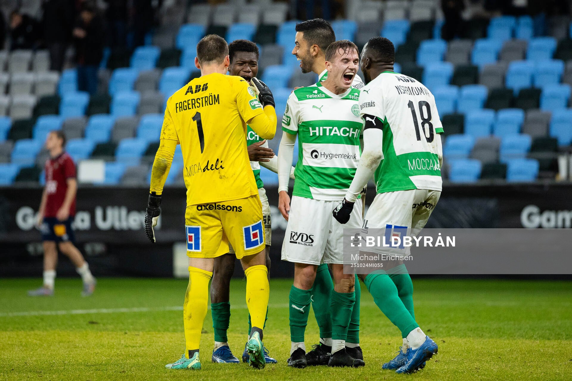 Västerås spelare jublar
