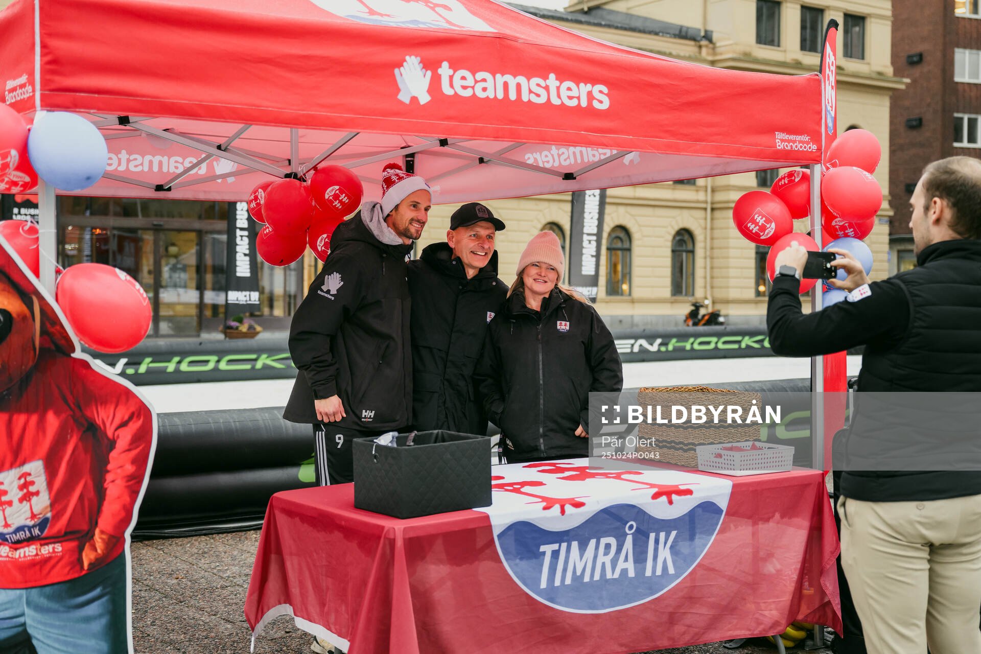 Timrå IKs teamster med Linus Hallenius, Fredrik Innala och