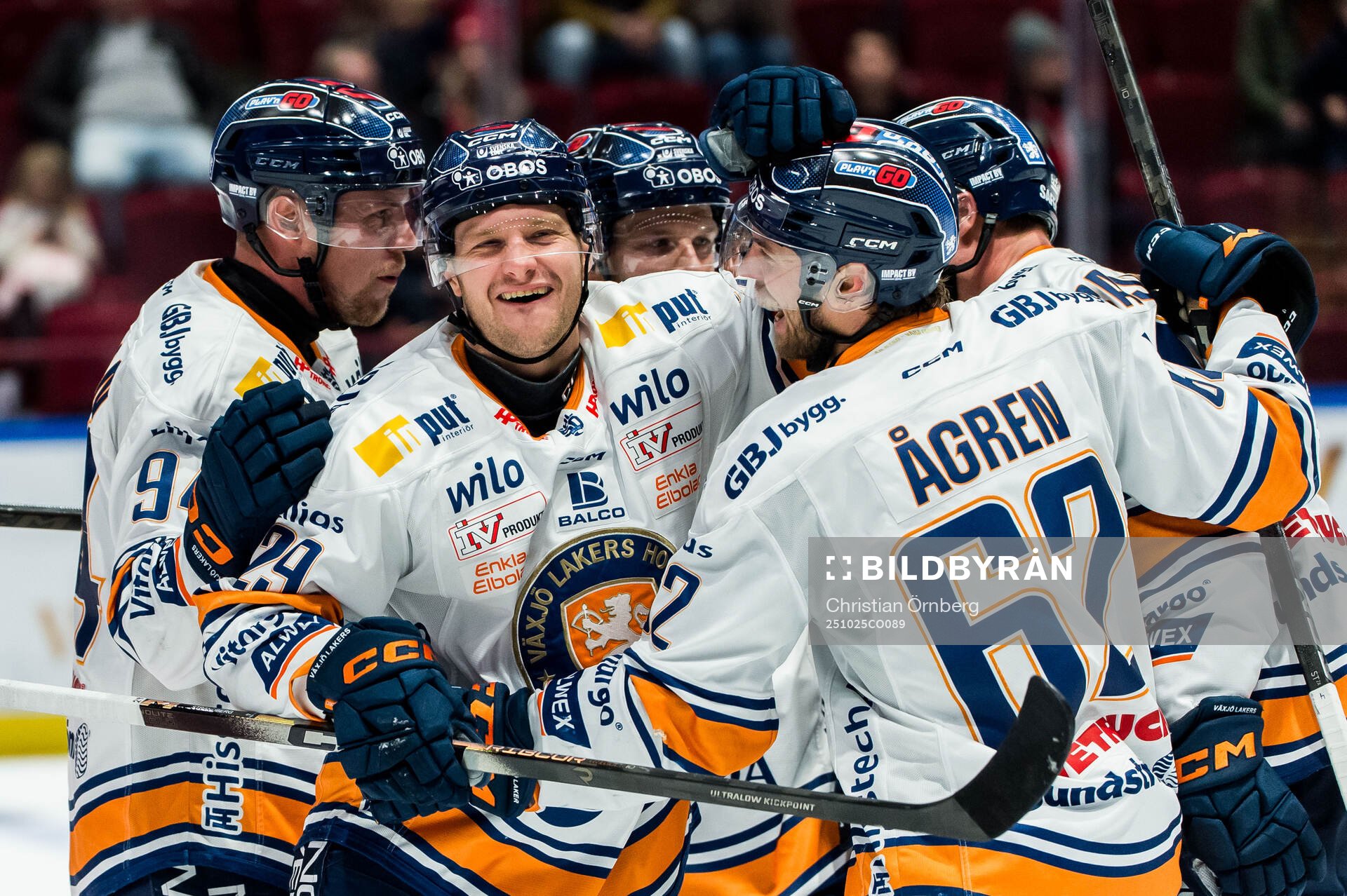 Växjös Sebastian Strandberg jublar
