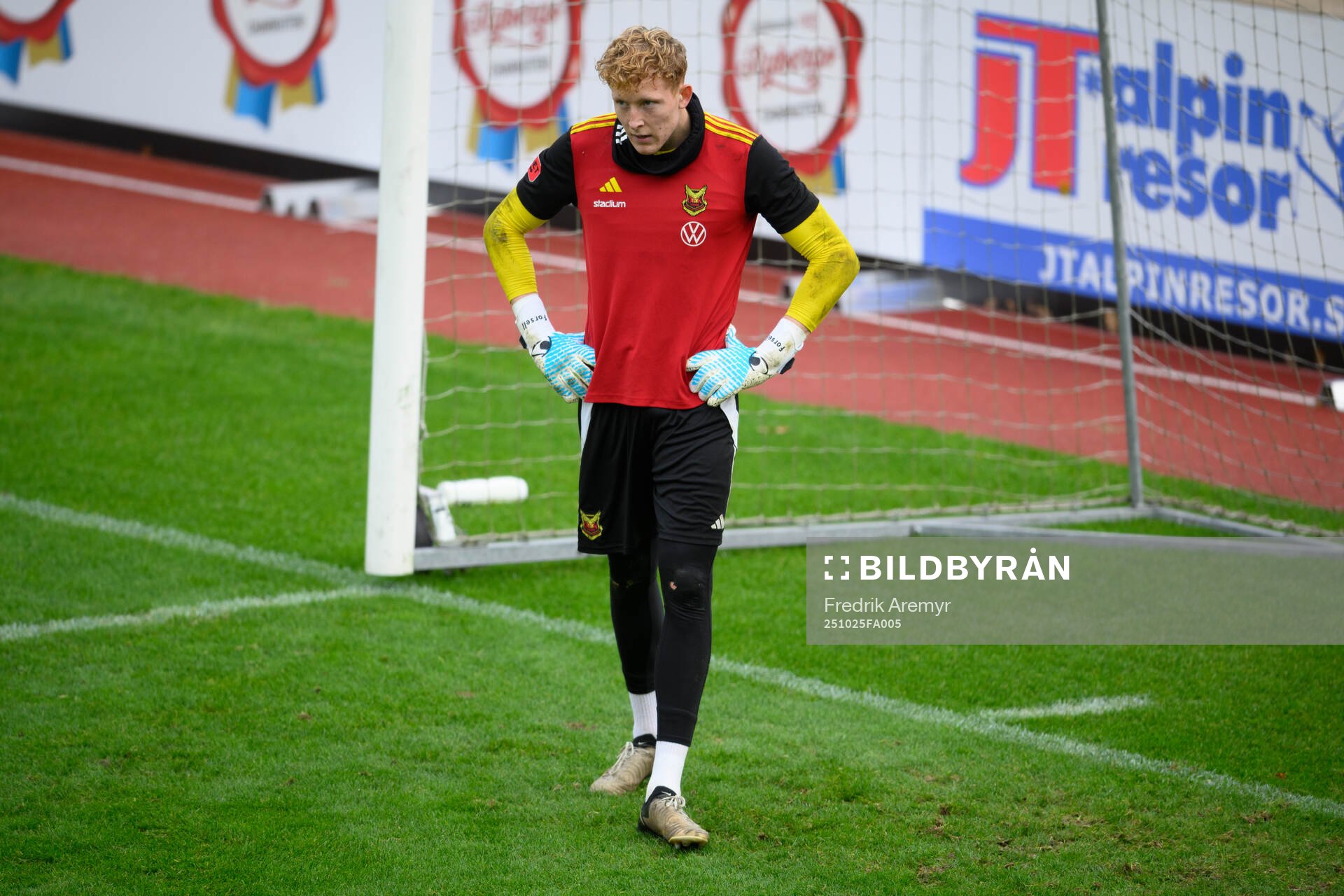 Östersunds målvakt Rasmus Forsell