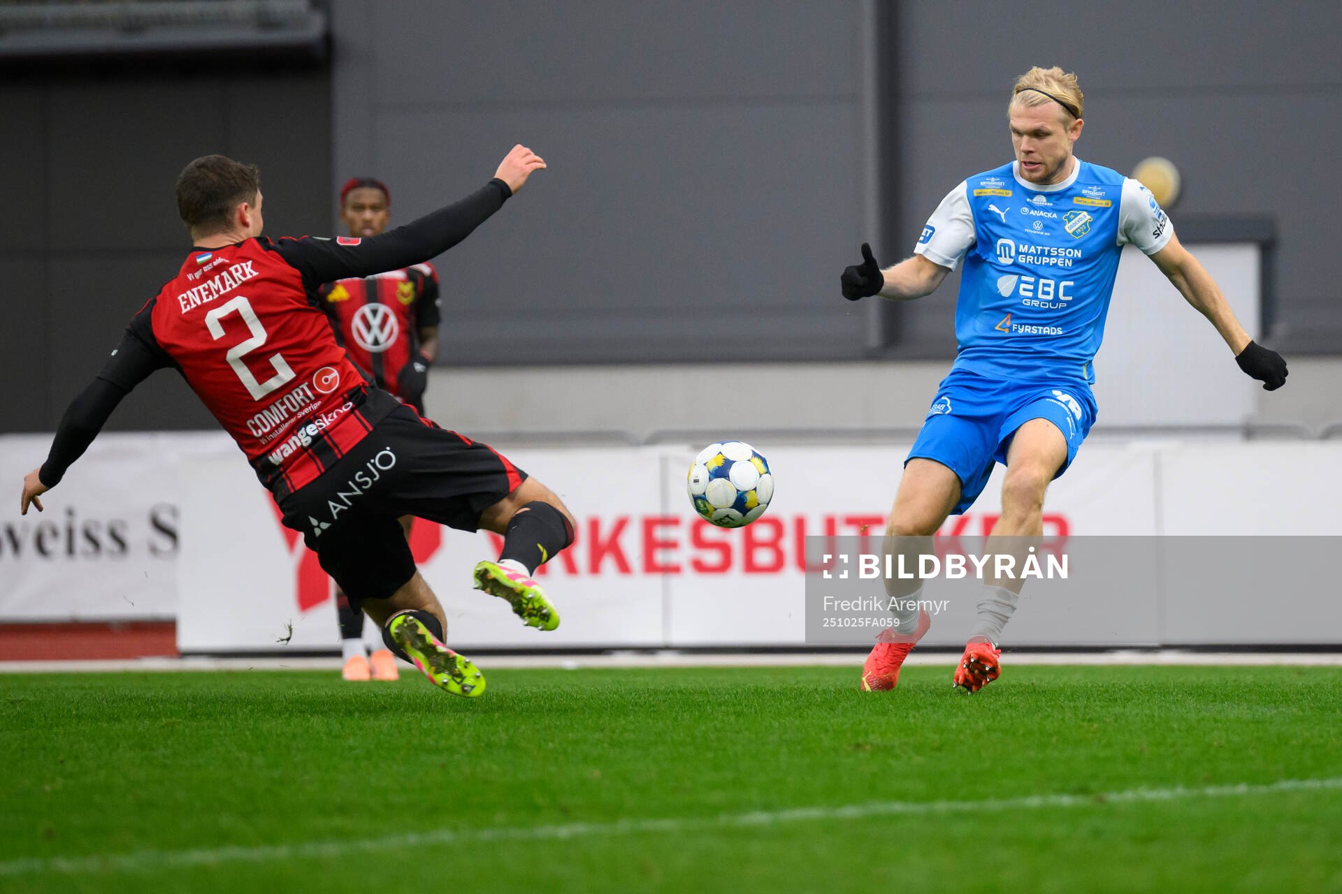 Östersunds Christian Enemark och Oddevolds Linus Tornblad