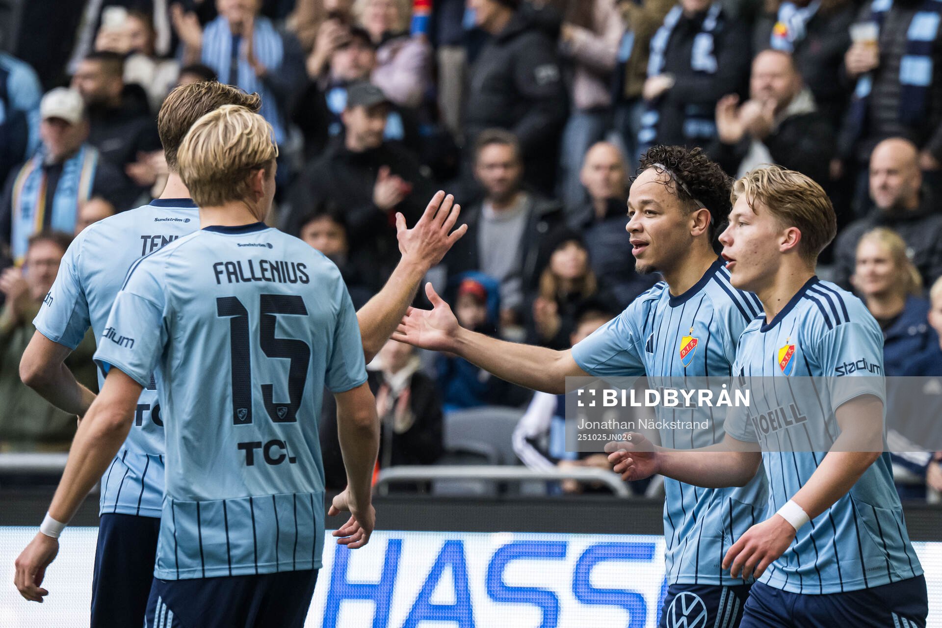 Djurgårdens Mikael Anderson jublar