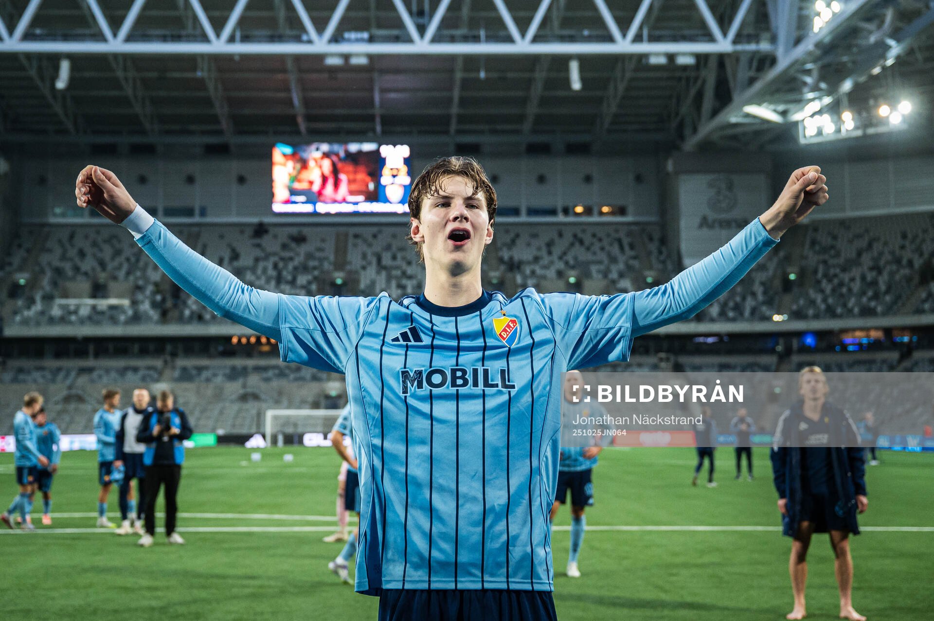 Djurgårdens August Priske Flyger jubel