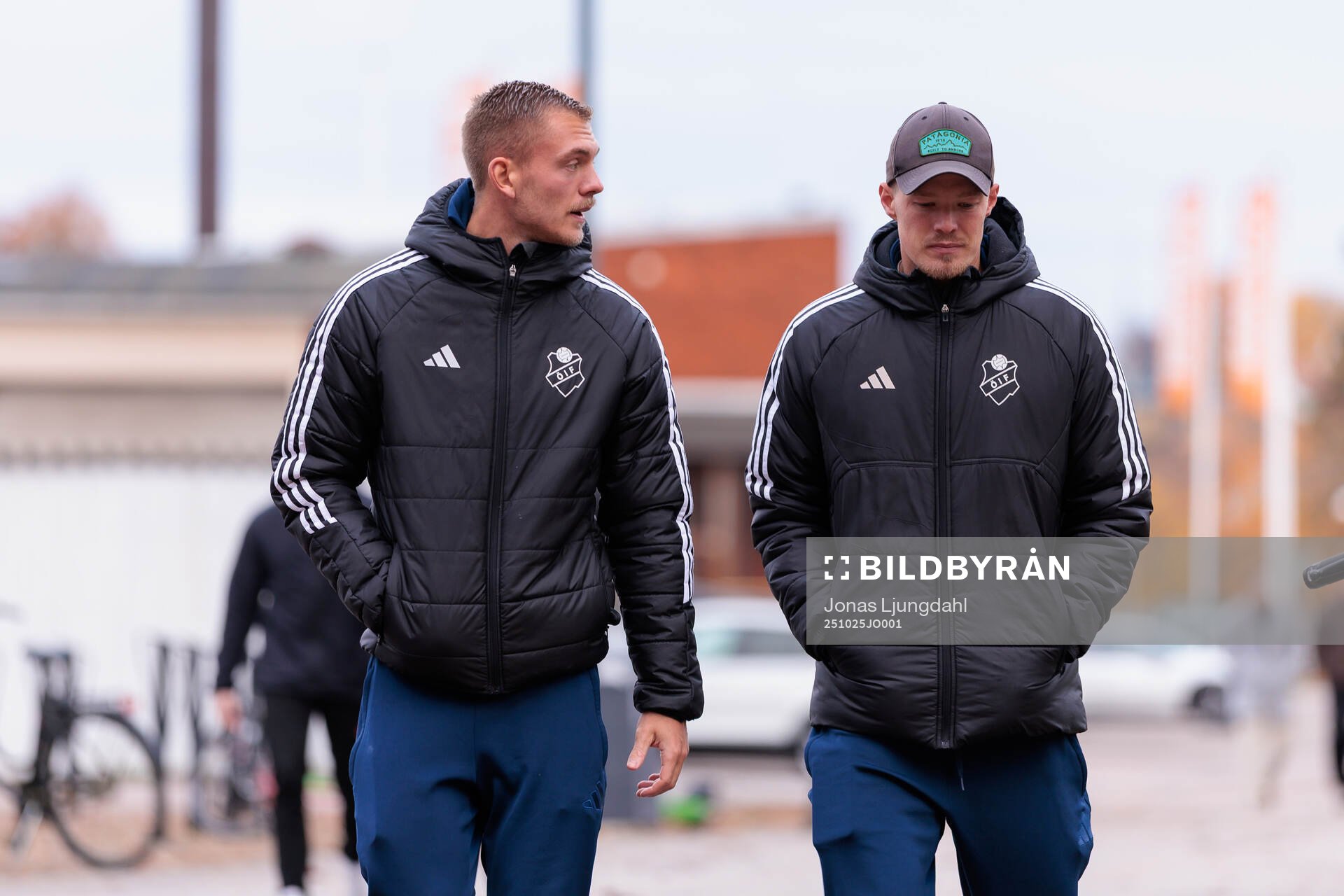 Östers Dennis Olsson och fystränare Rasmus Sardar Elfgaard