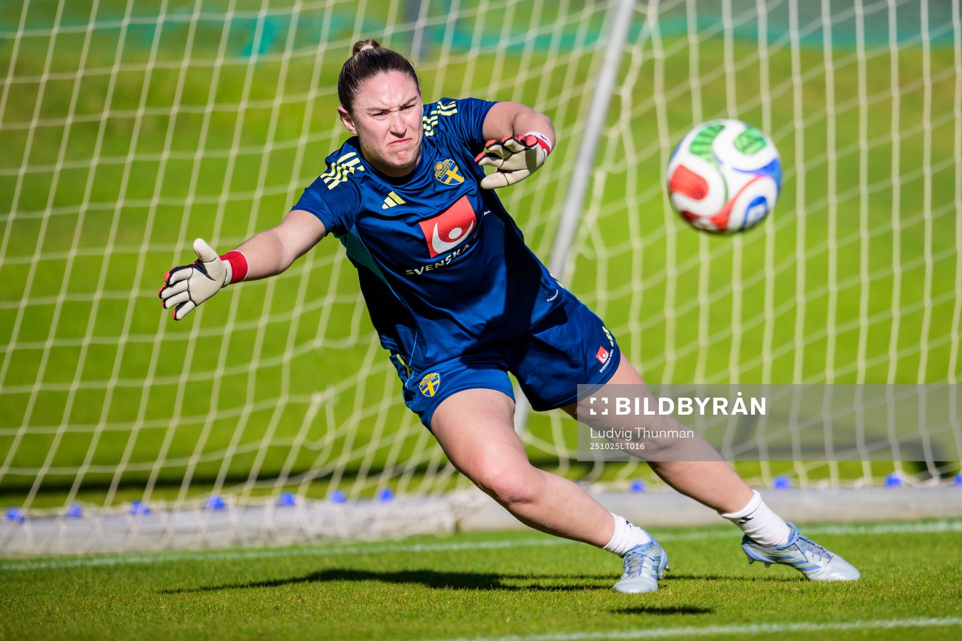 Goalkeeper Moa Öhman of the Swedish women's national