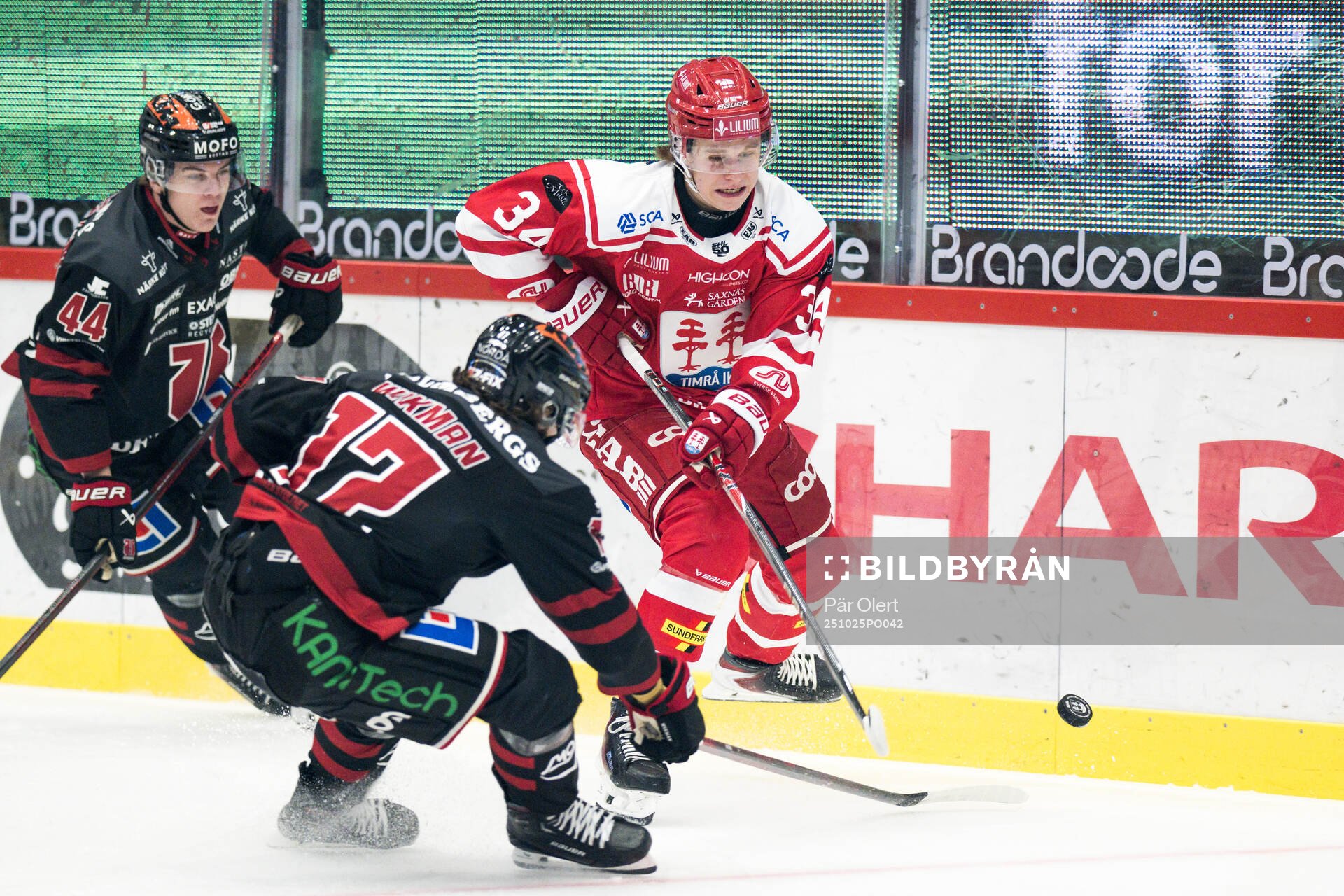 Timrås Alfons Freij och Örebros Melvin Fernström