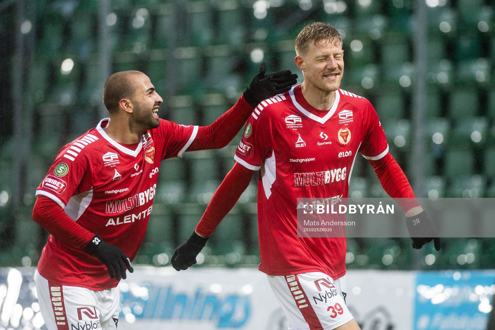 Kalmars Lars Sætra jublar med Saba Mamatsashvili