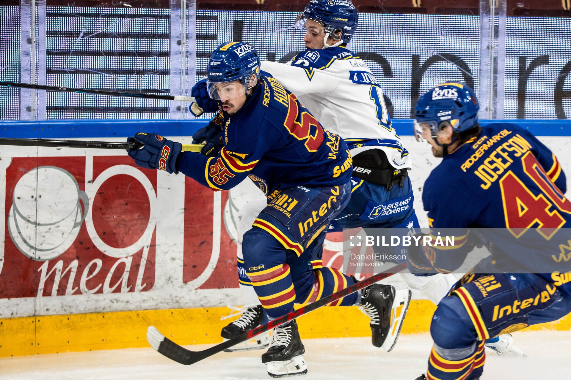 Djurgårdens Charles Hudon och Leksands Anton Johansson
