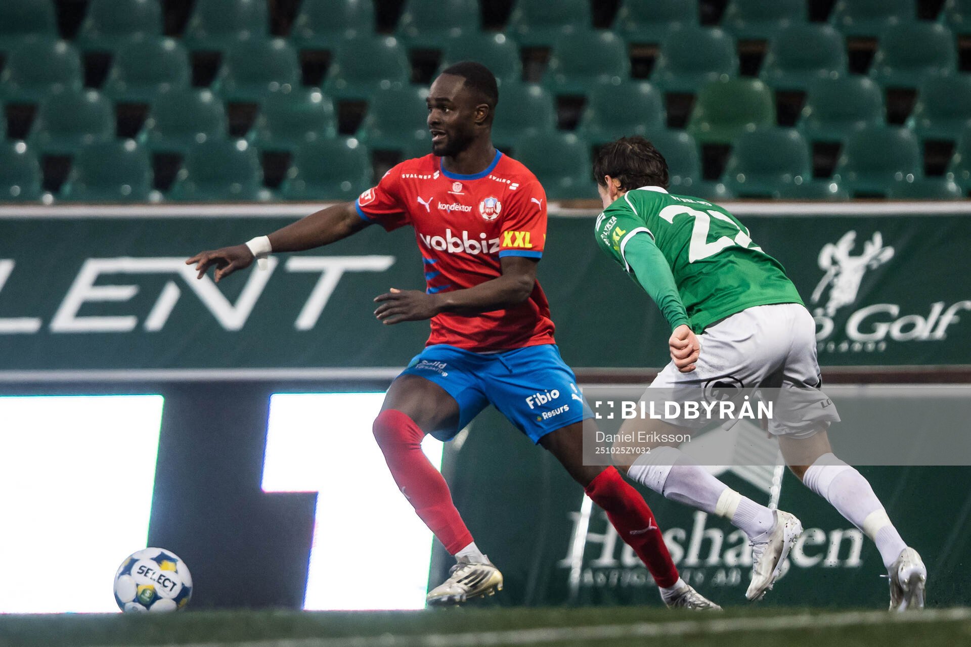 Helsingborgs Adam Akimey och Brages Cesar Weilid