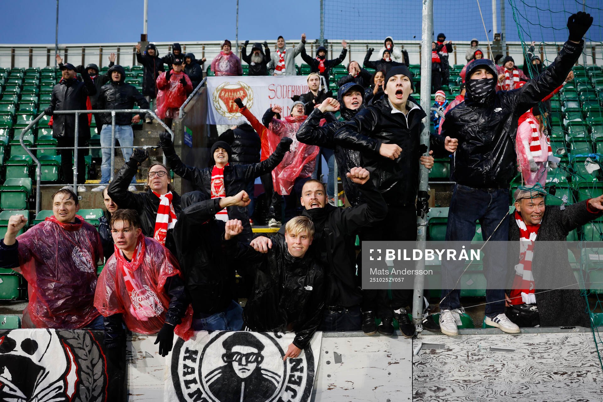 Kalmars supportrar jublar