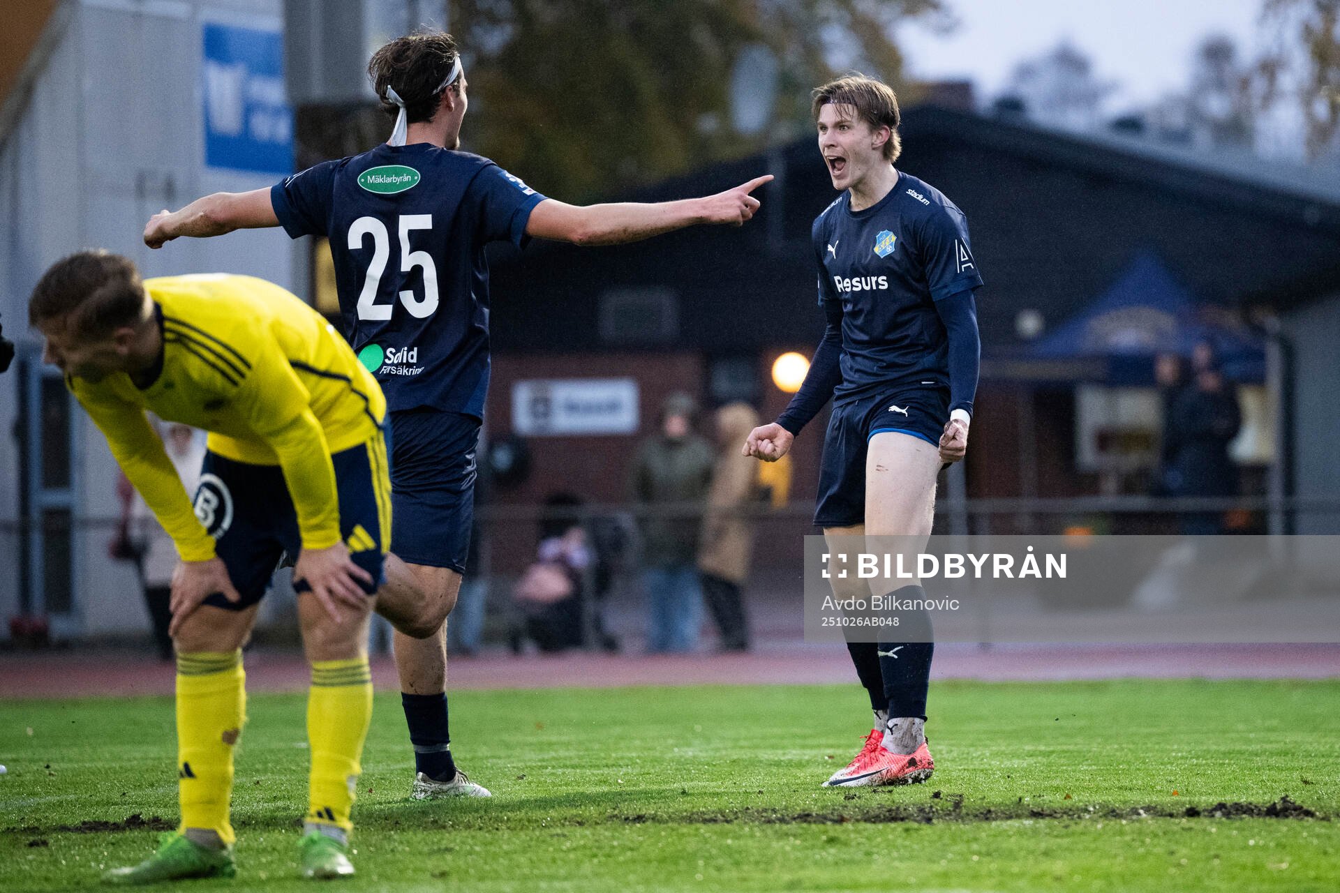 Eskilsminnes Hampus Stoltz jublar