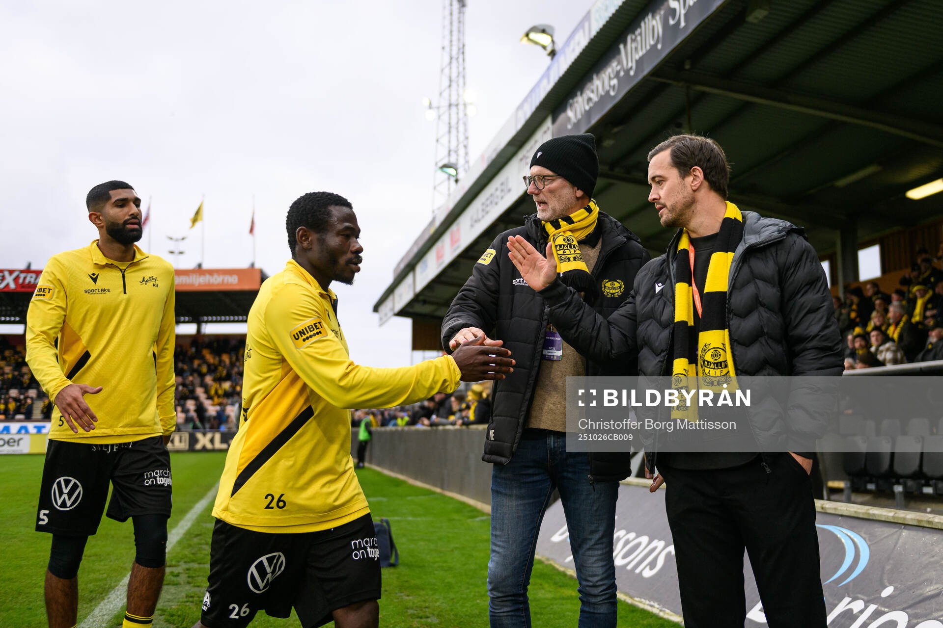 Mjällbys Abdullah Iqbal och Uba Charles Nwokoma