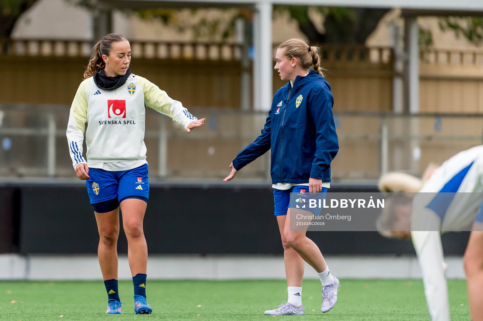 Athinna Persson Lundgren och Agnes Mårtensson