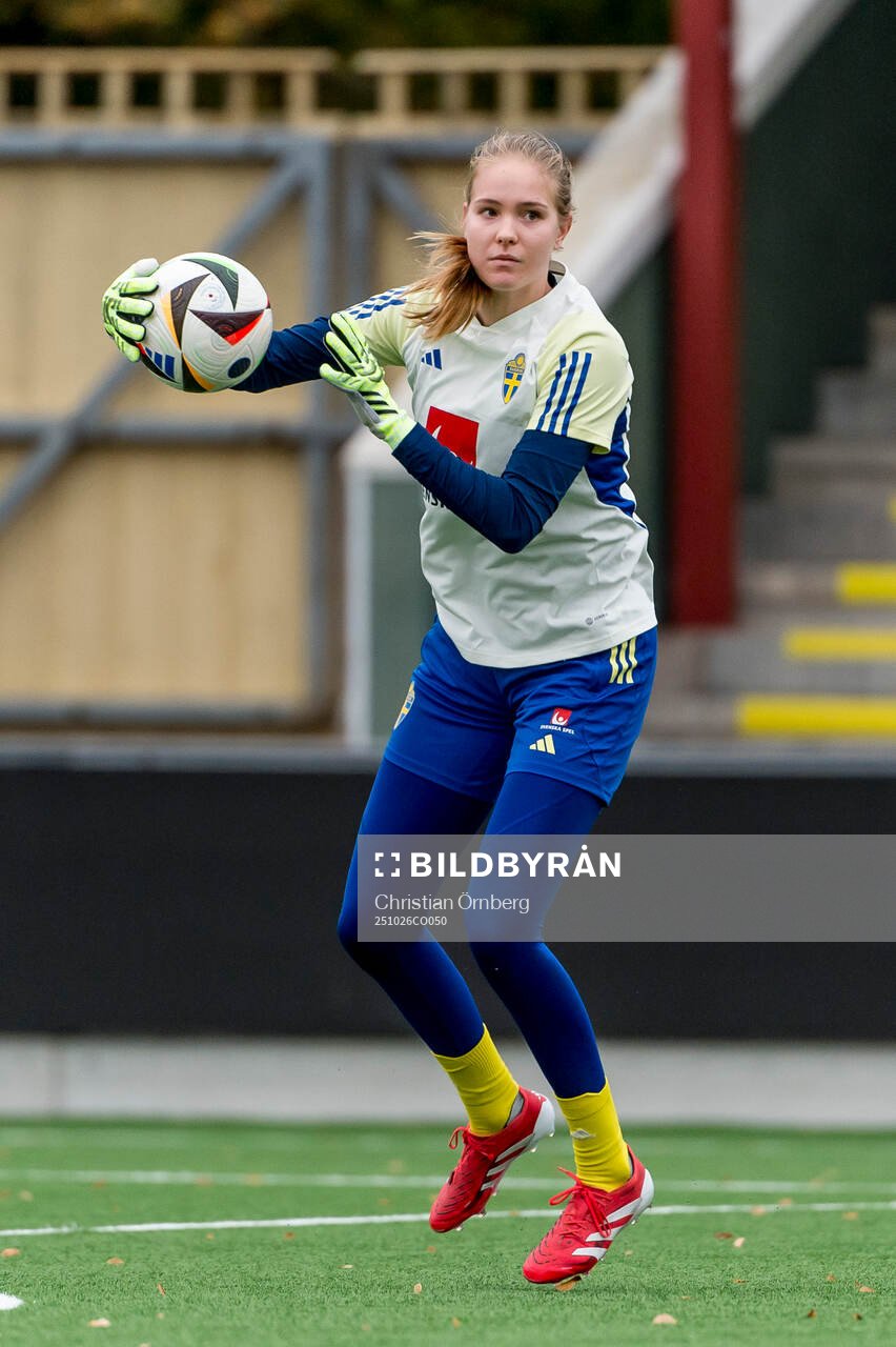 Elvira Björklund