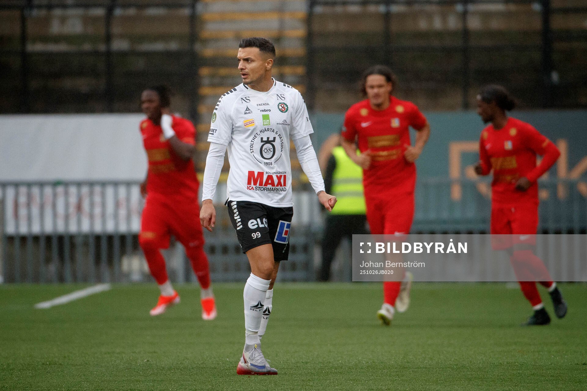 Örebros Ahmed Yasin deppar vid 0-1