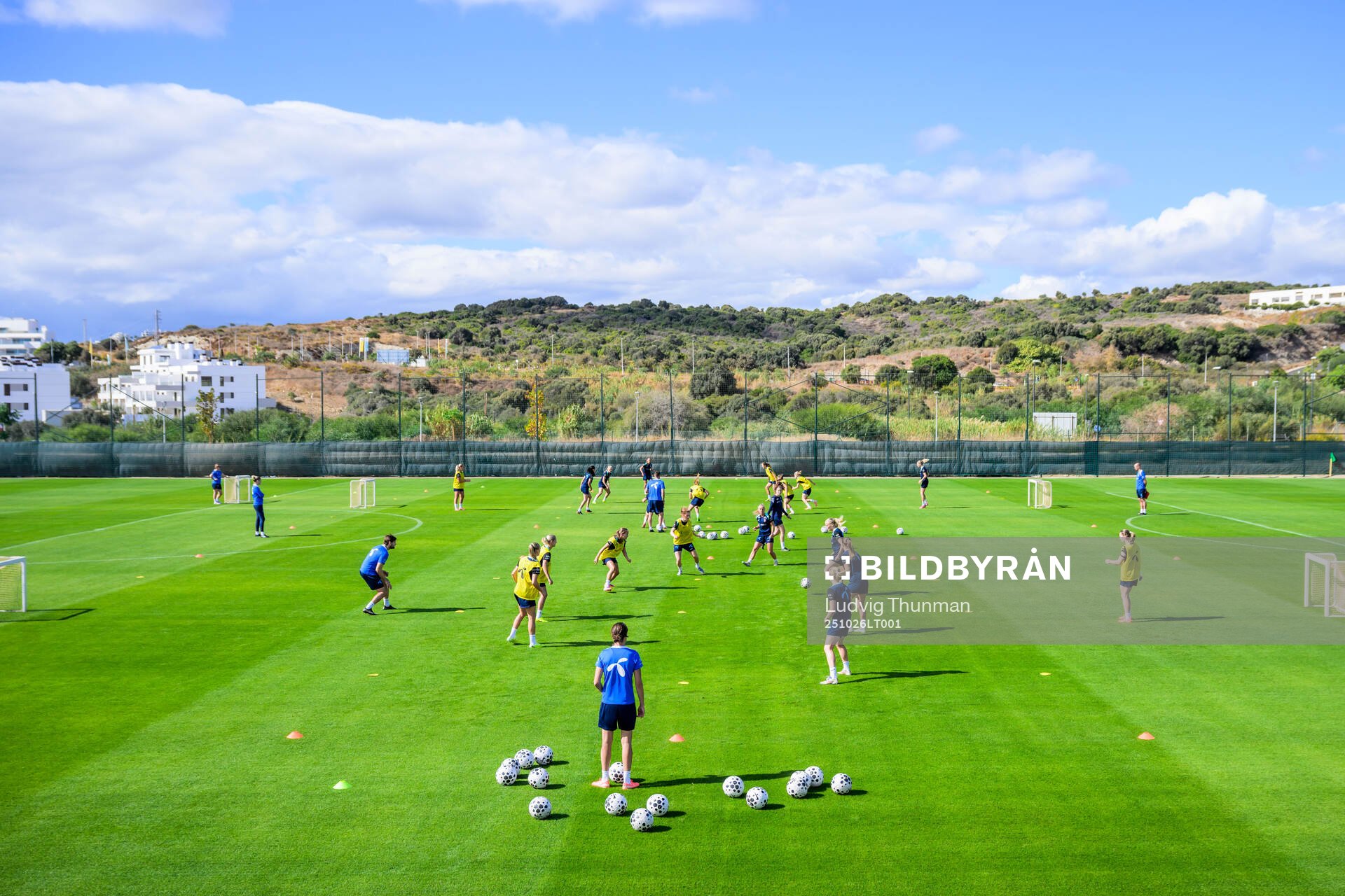 General view of the Women's national football team of