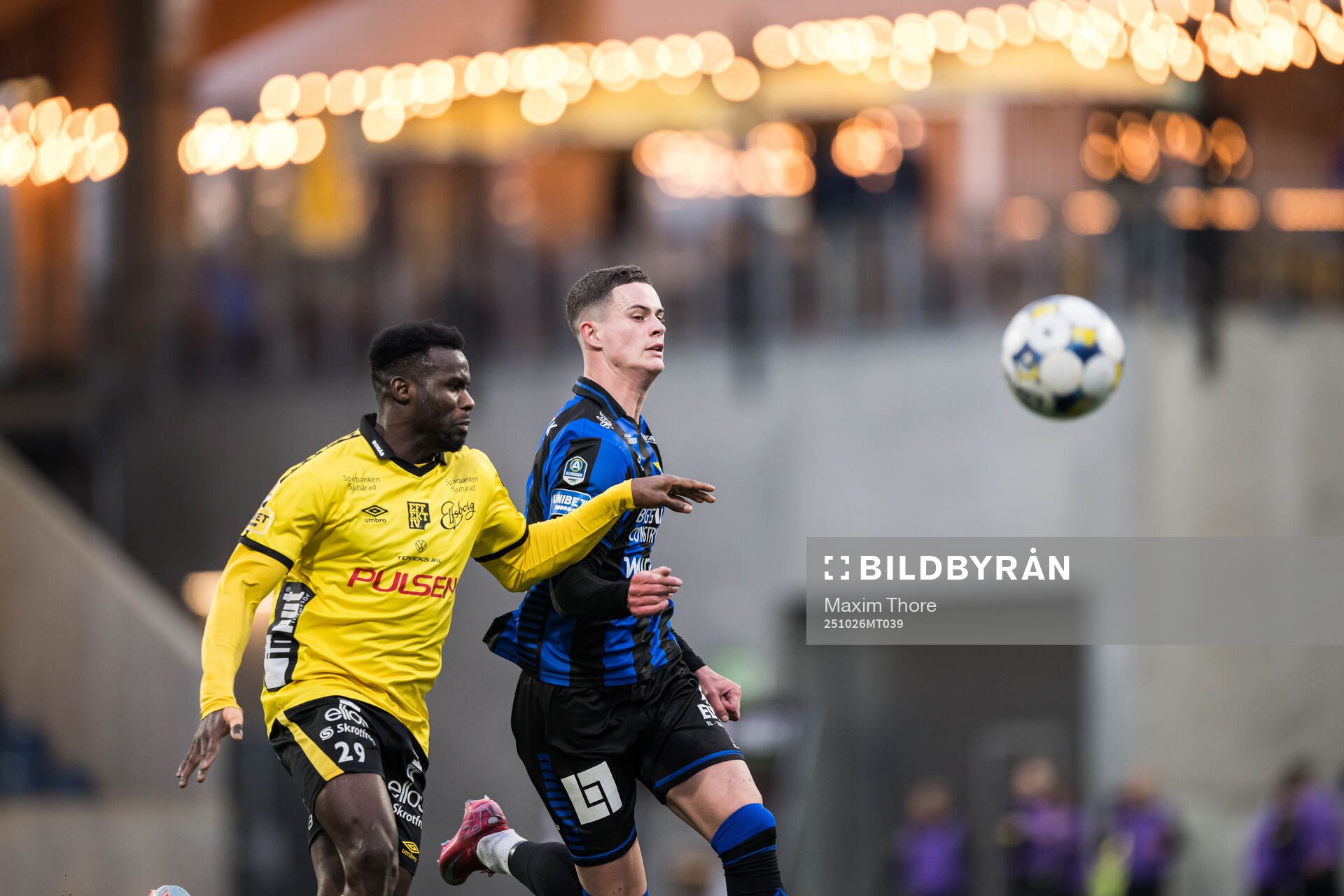 Elfsborgs Ibrahim Buhari och Sirius Robbie Ure