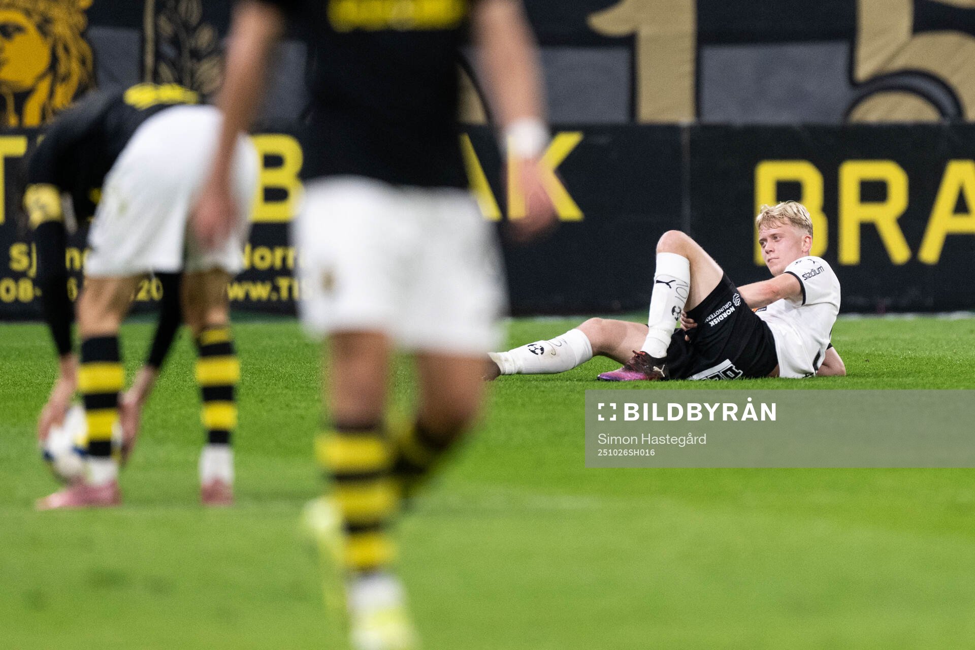 Häckens Isak Brusberg har ont