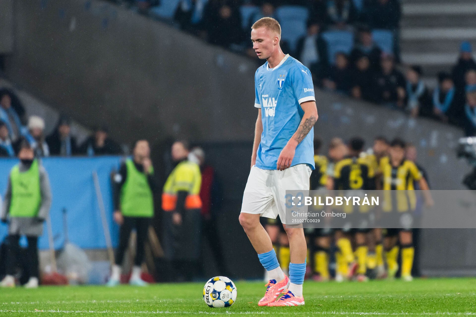 Malmö FFs Daniel Gudjohnsen deppar