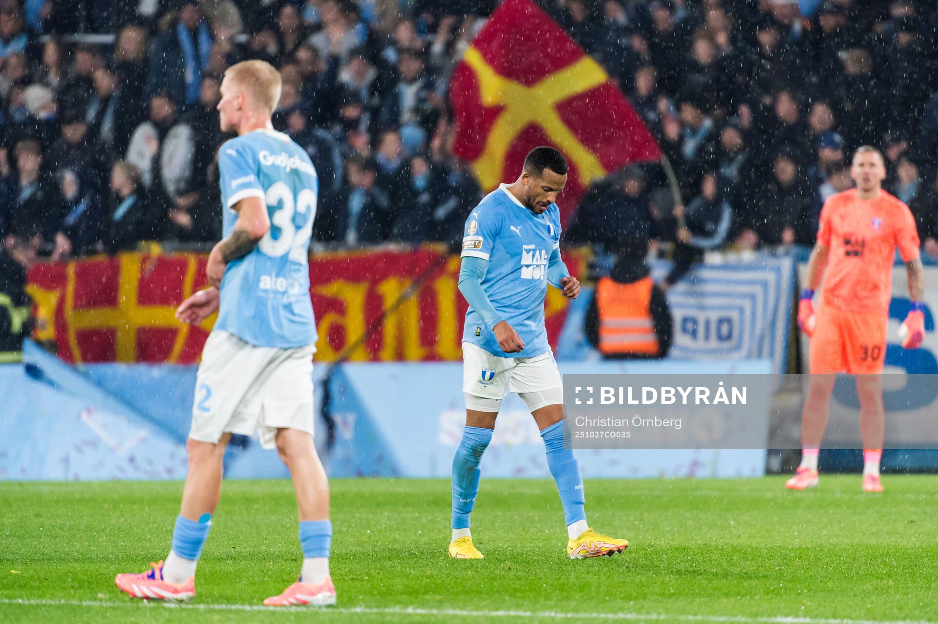 Malmö FFs Martin Olsson deppar