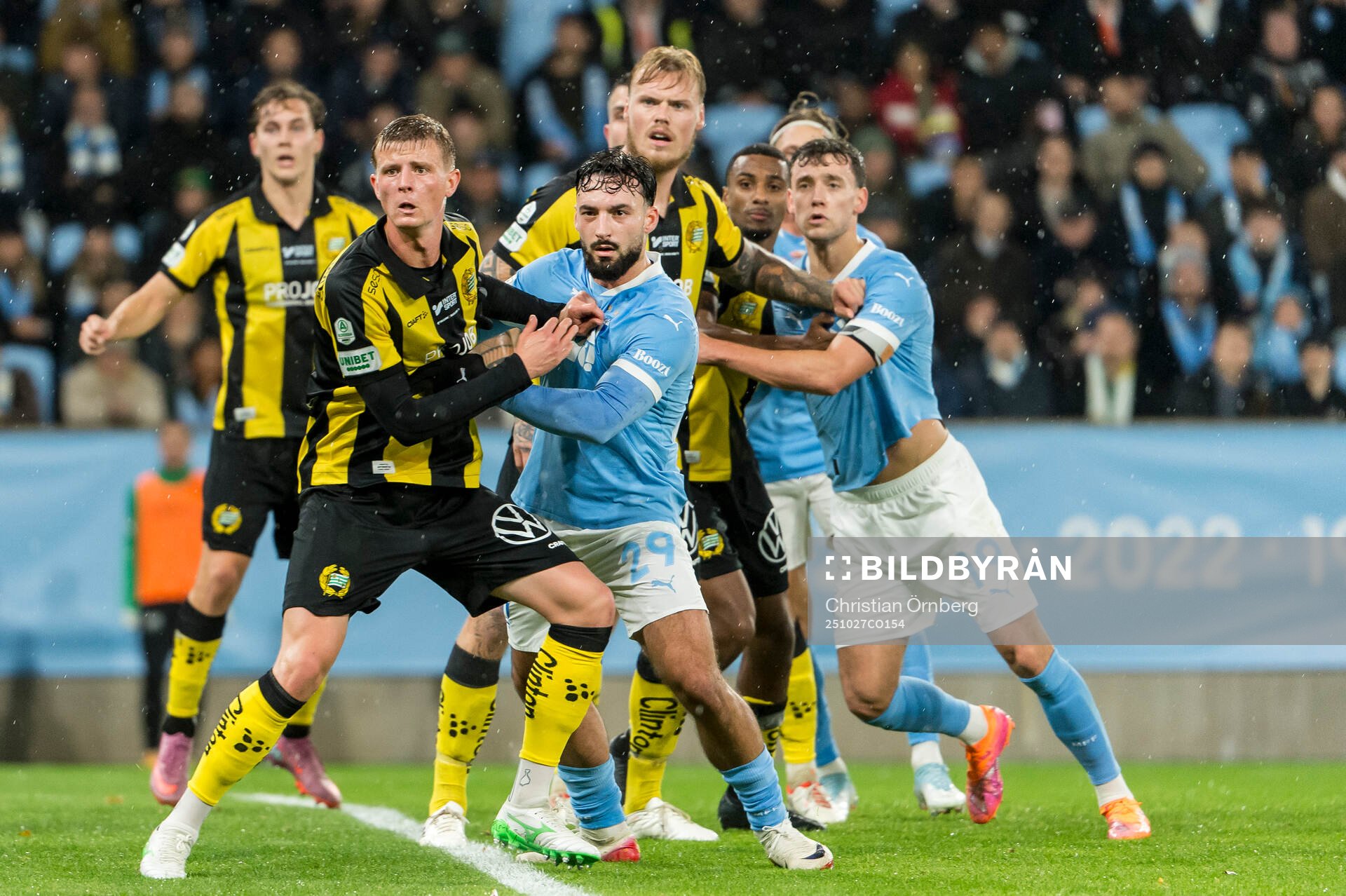 Hammarbys Frederik Winther och Malmö FFs Sead Haksabanovic