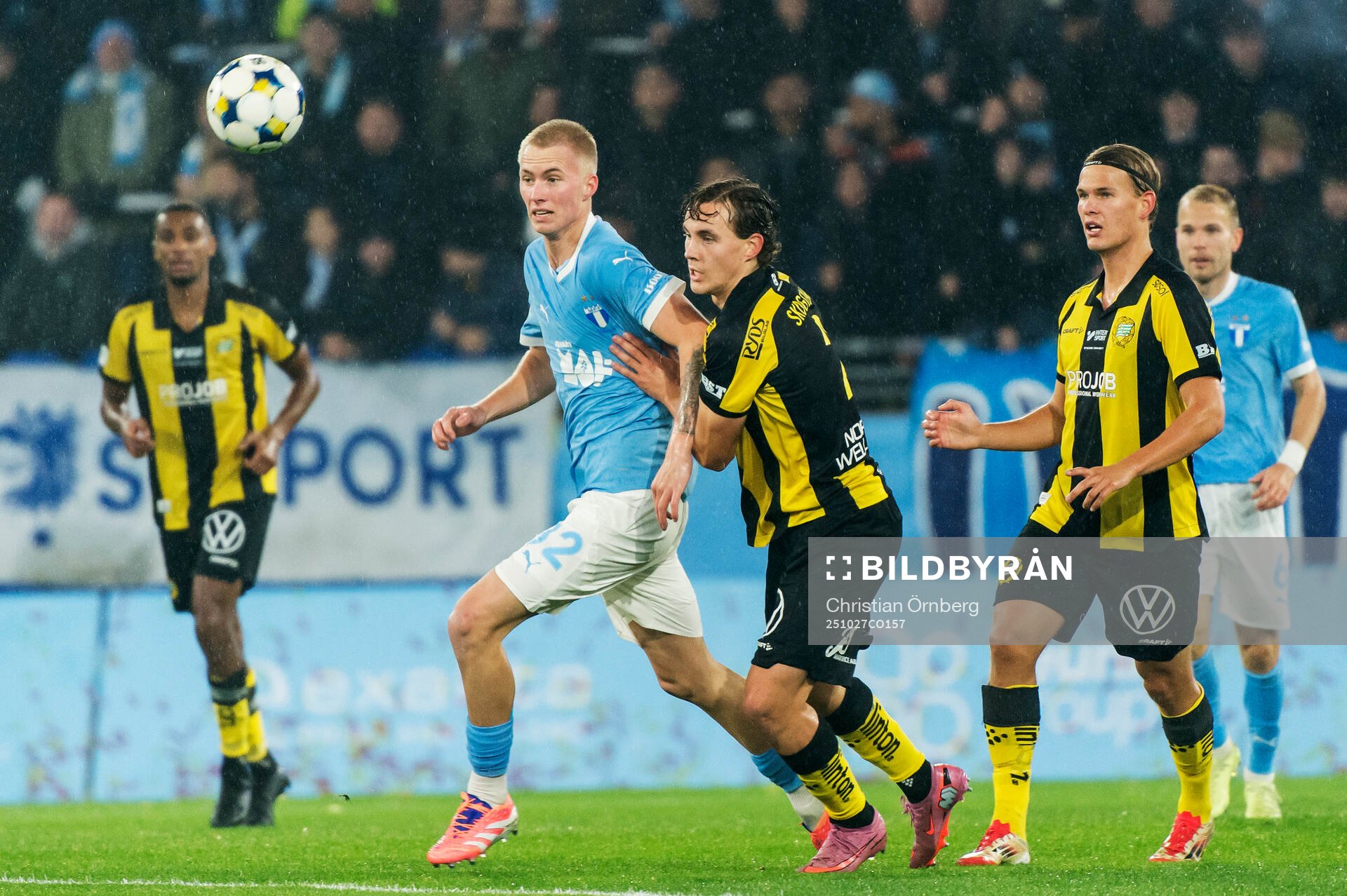 Malmö FFs Daniel Gudjohnsen och Hammarbys Hampus Skoglund