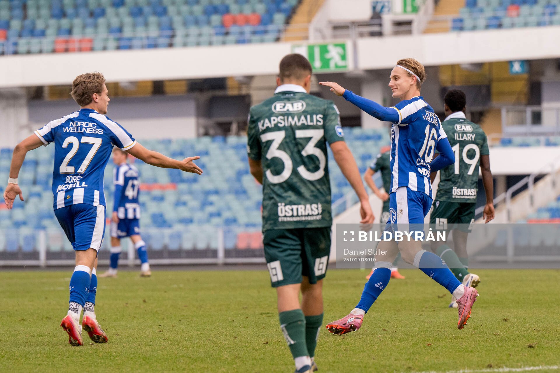 IFK Göteborgs Linus Carlstrand jublar