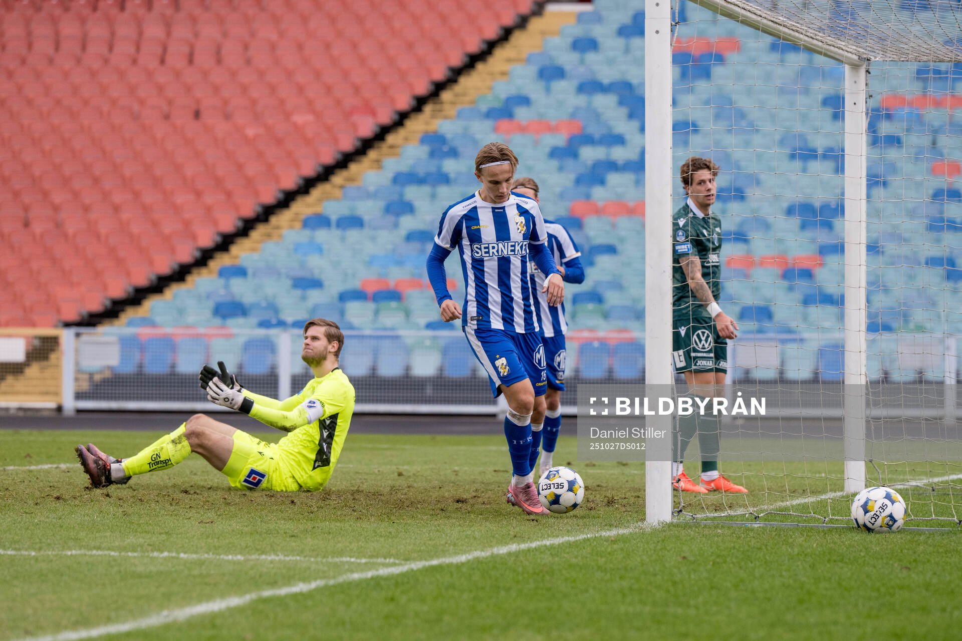 IFK Göteborgs Linus Carlstrand jublar