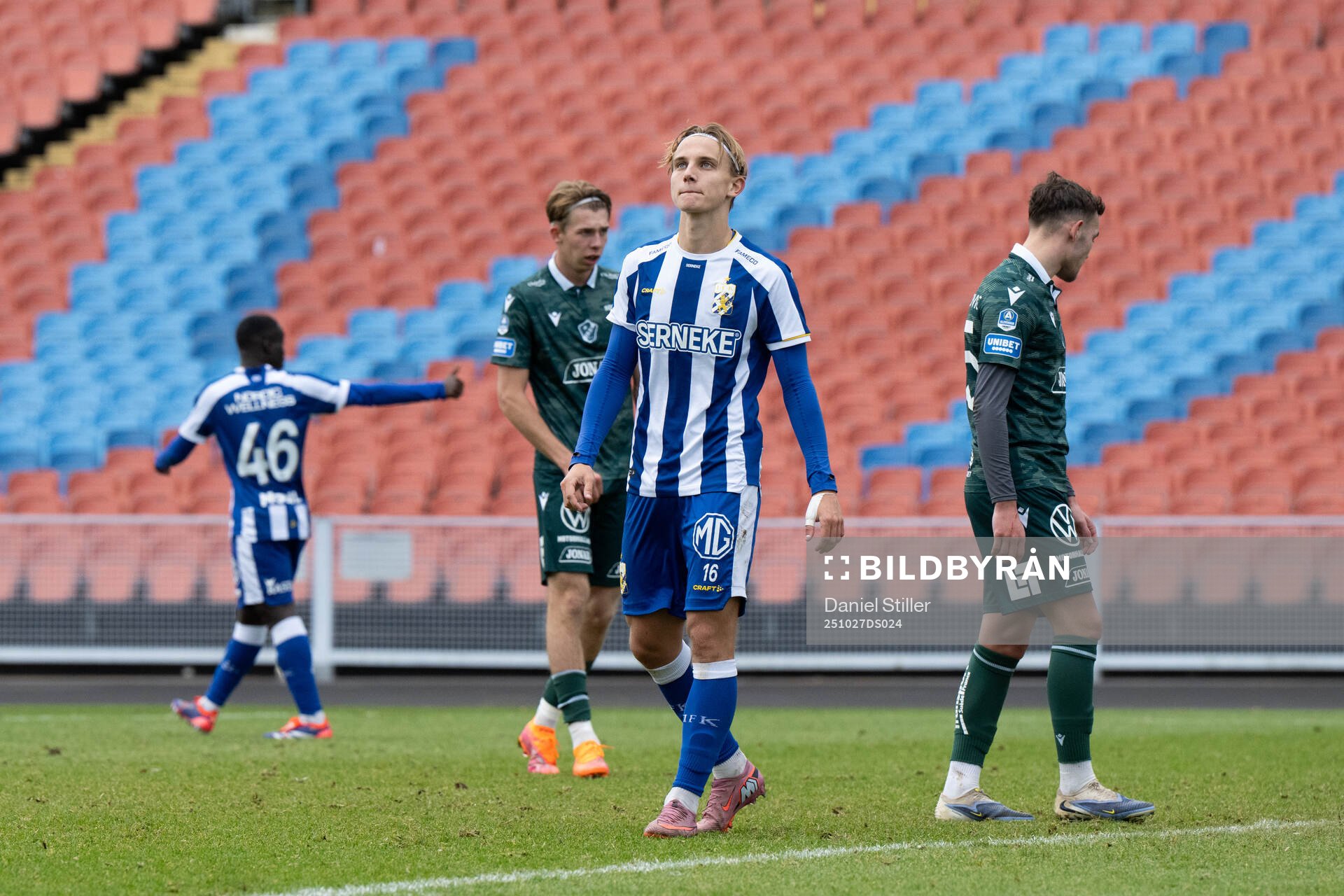 IFK Göteborgs Linus Carlstrand deppar