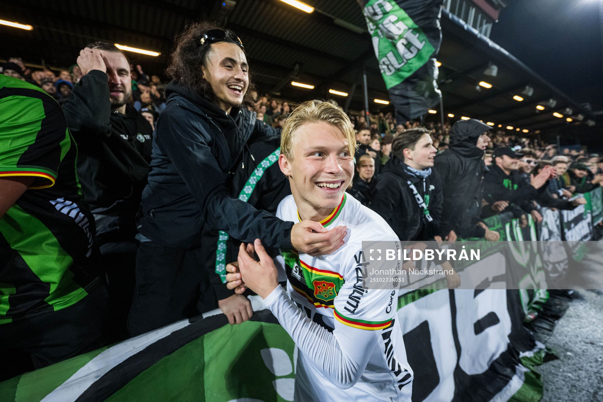 GAIS Amin Boudri jublar med Rasmus Niklasson Petrovic
